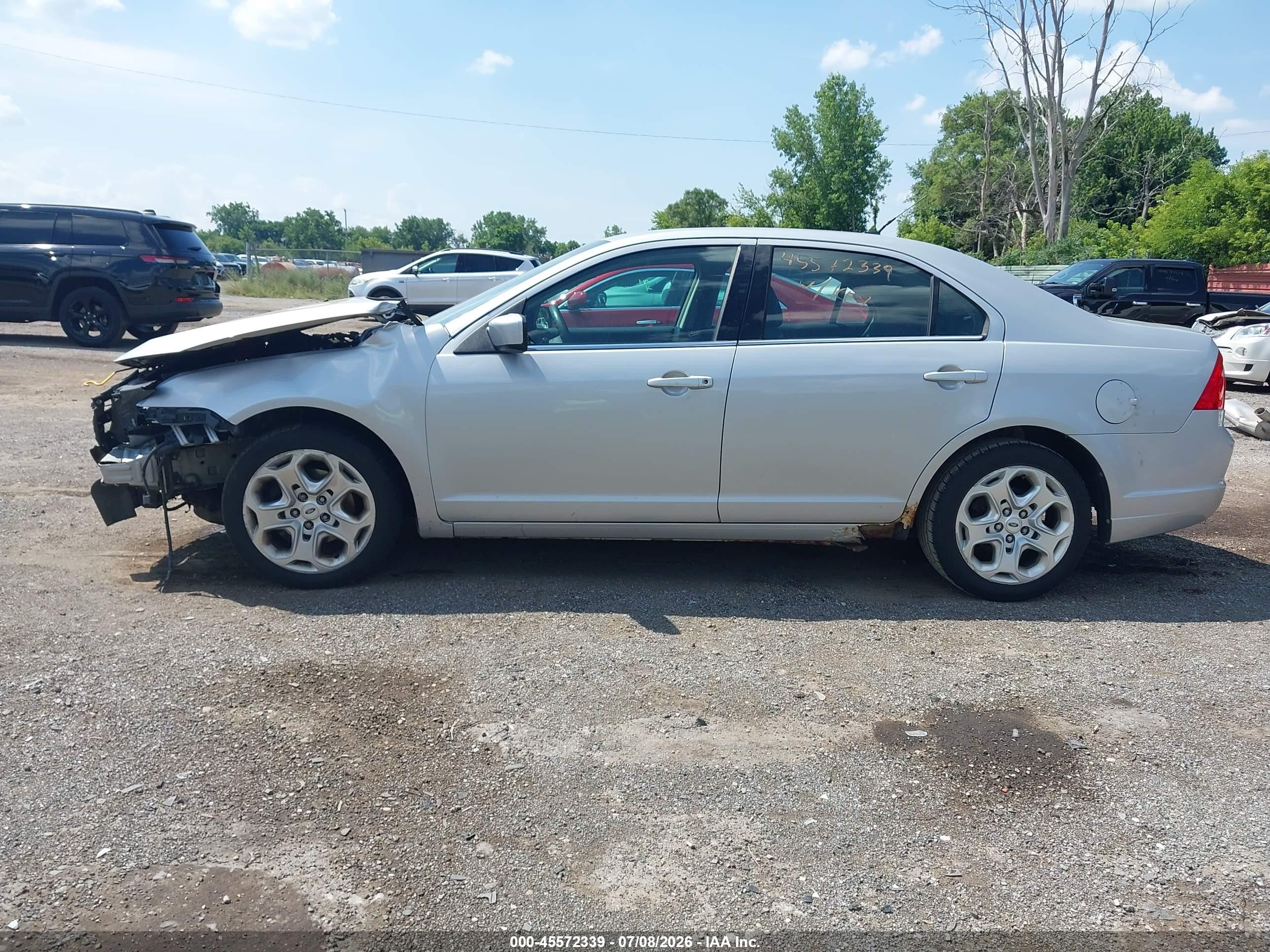 2010 Ford Fusion Se Серебряный vin: 3FAHP0HA0AR136387
