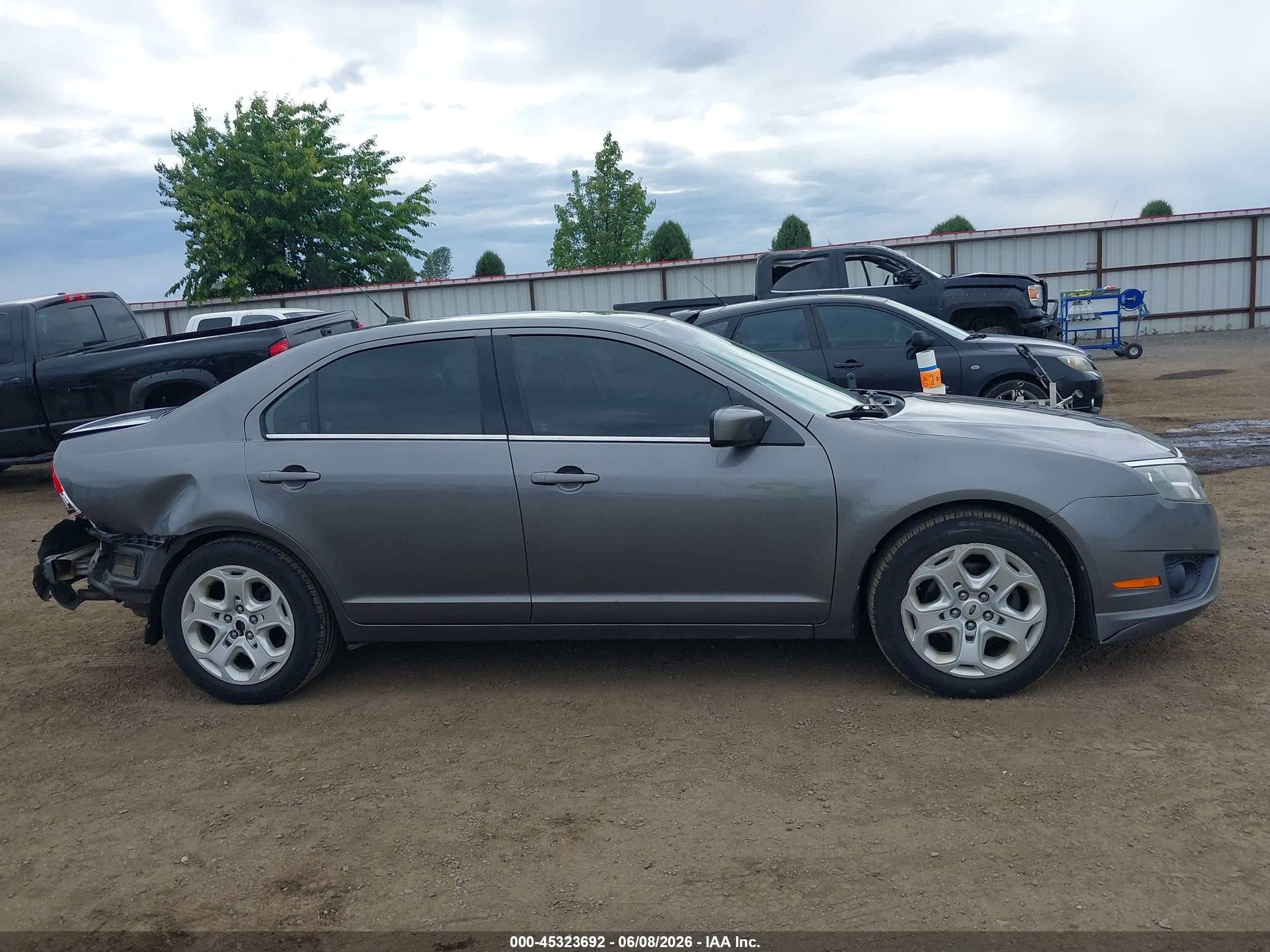 2010 Ford Fusion Se Gray vin: 3FAHP0HA0AR143663