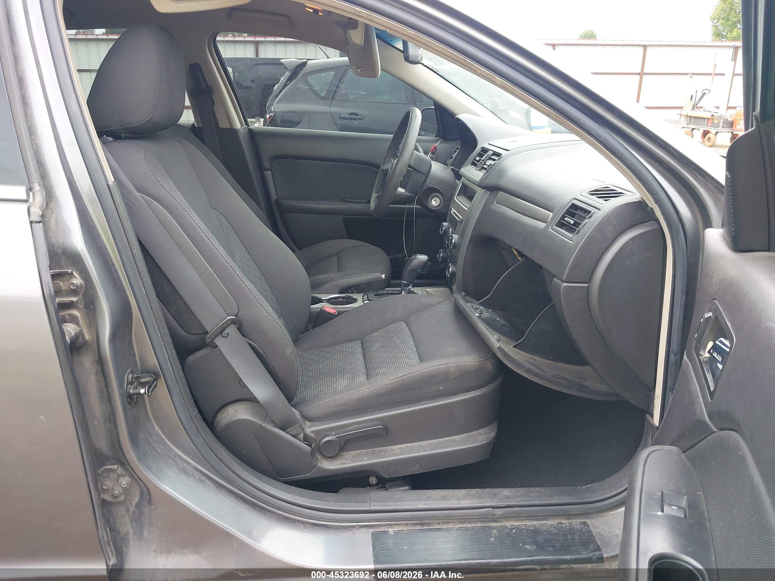 2010 Ford Fusion Se Gray vin: 3FAHP0HA0AR143663