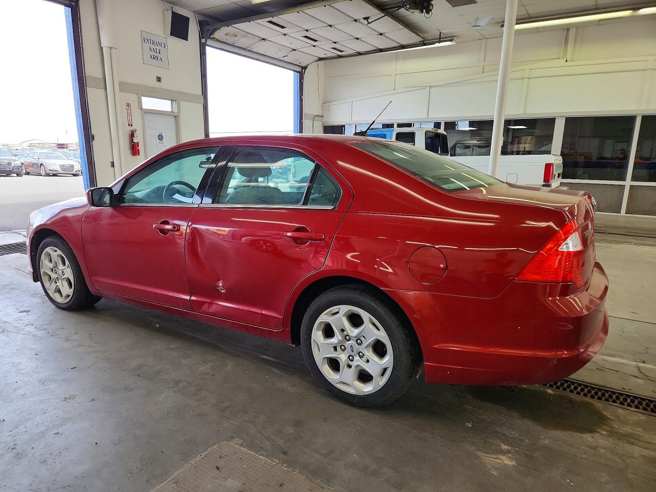 2010 Ford Fusion Se Red vin: 3FAHP0HA0AR163069