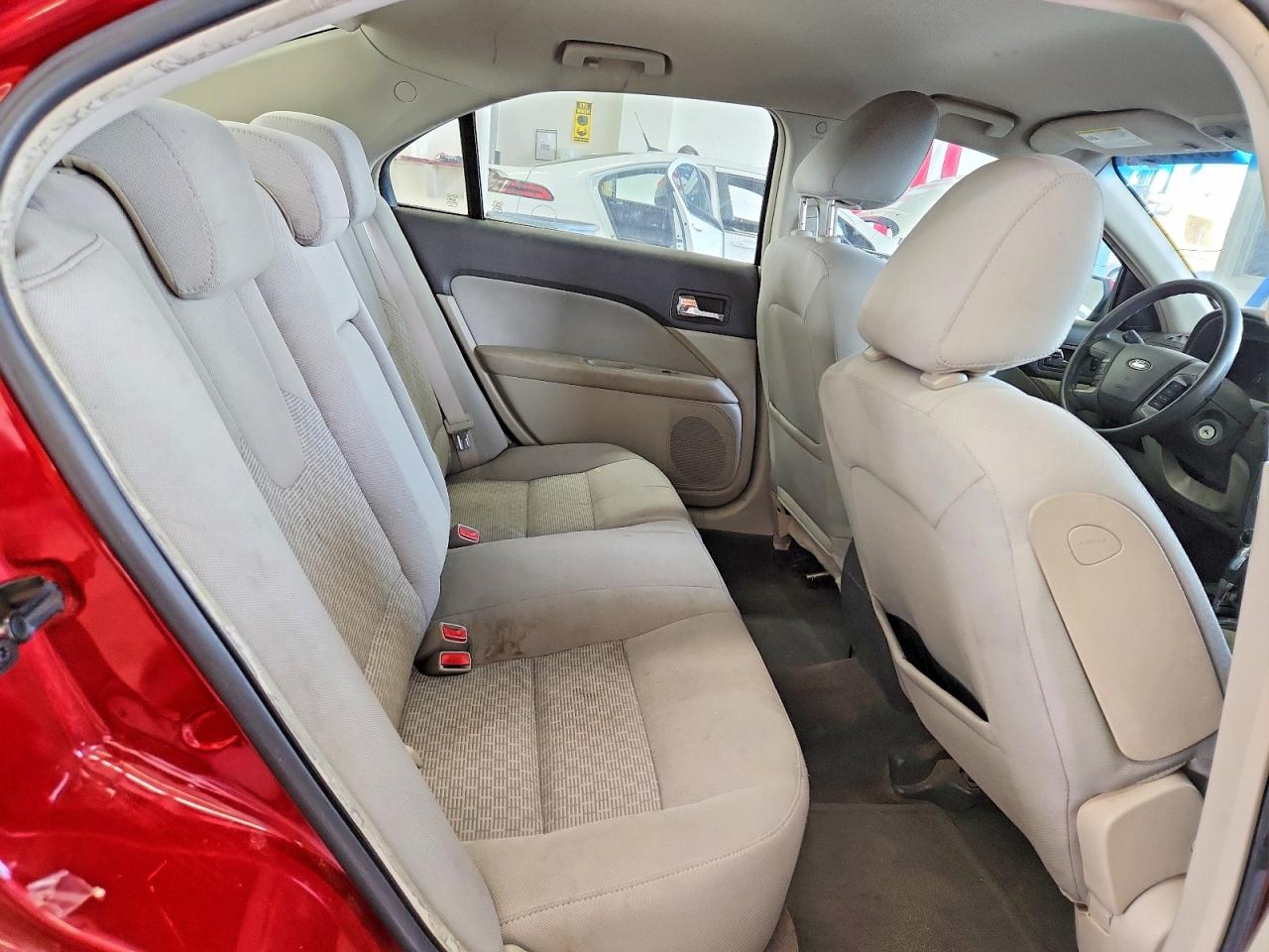 2010 Ford Fusion Se Red vin: 3FAHP0HA0AR163069