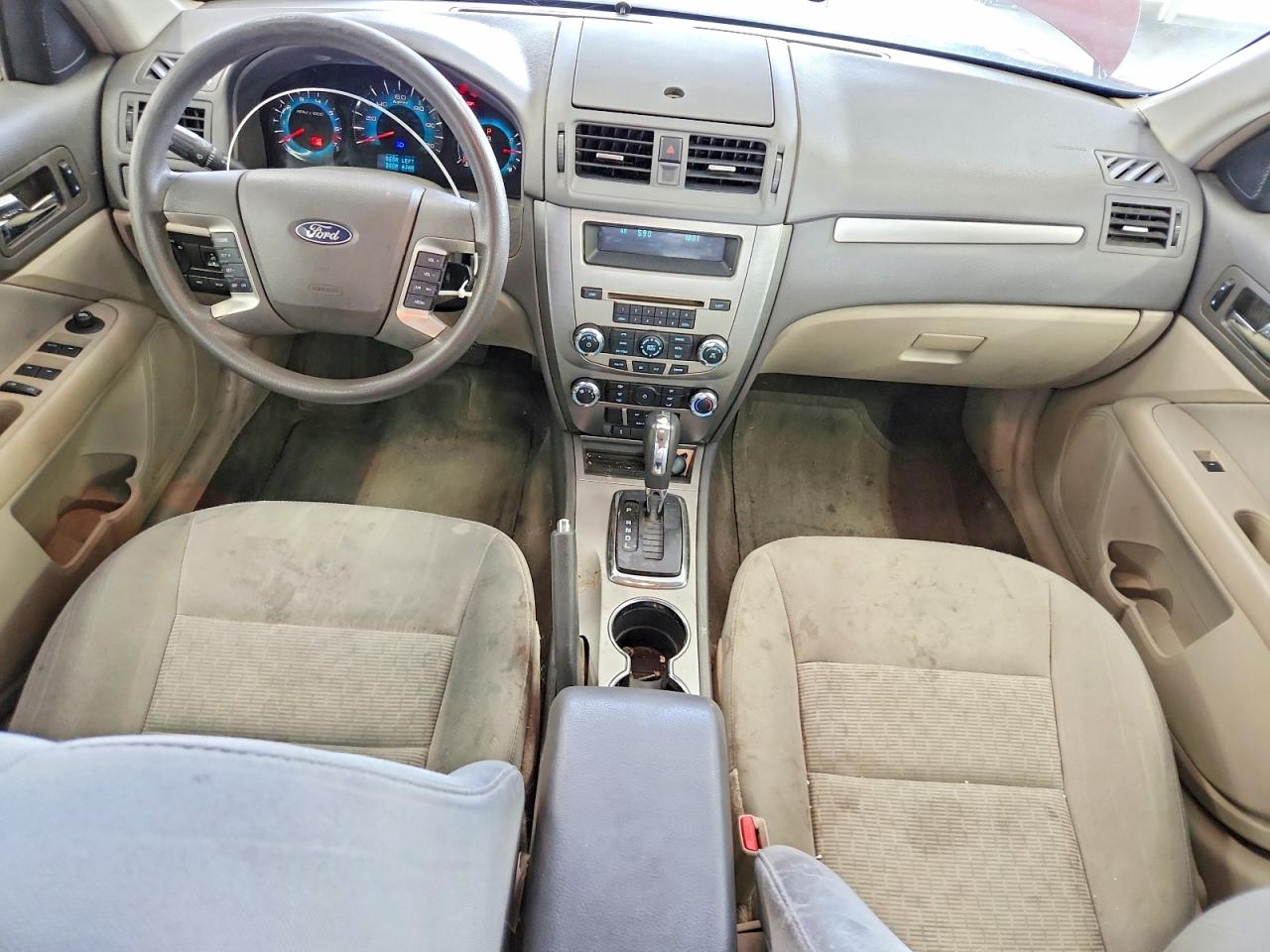2010 Ford Fusion Se Red vin: 3FAHP0HA0AR163069