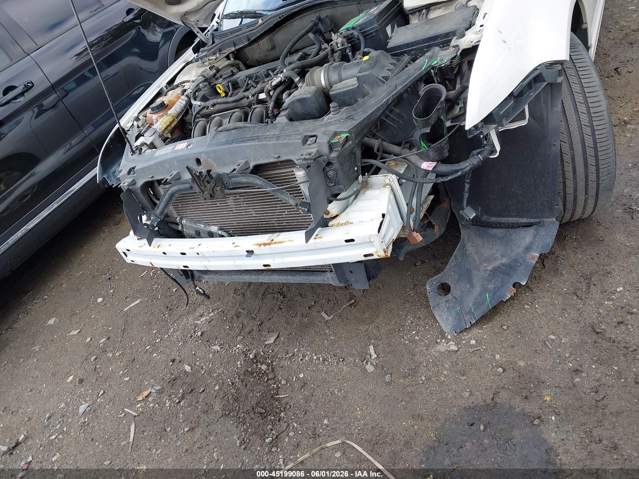 2010 Ford Fusion Se White vin: 3FAHP0HA0AR165484