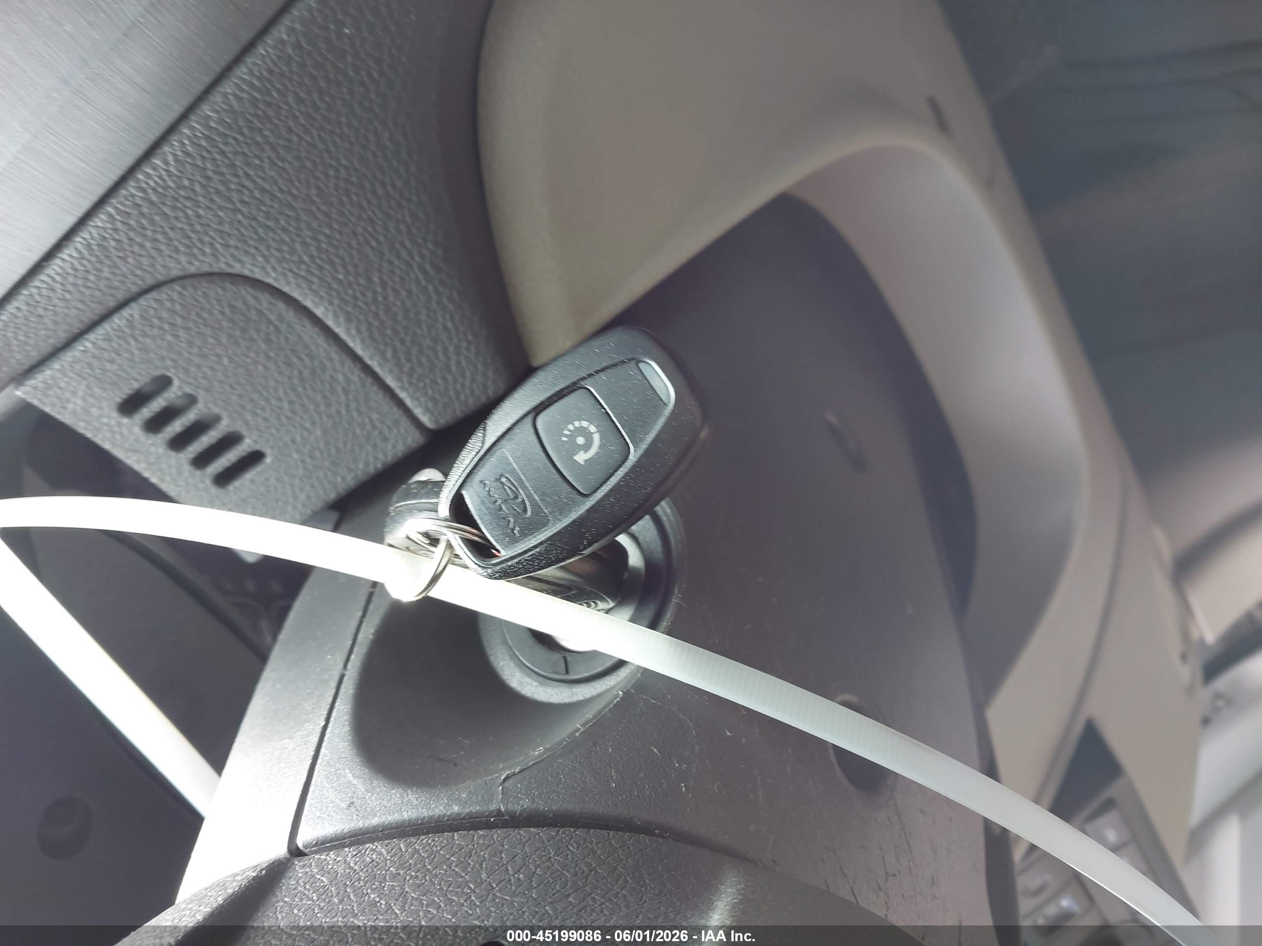 2010 Ford Fusion Se White vin: 3FAHP0HA0AR165484