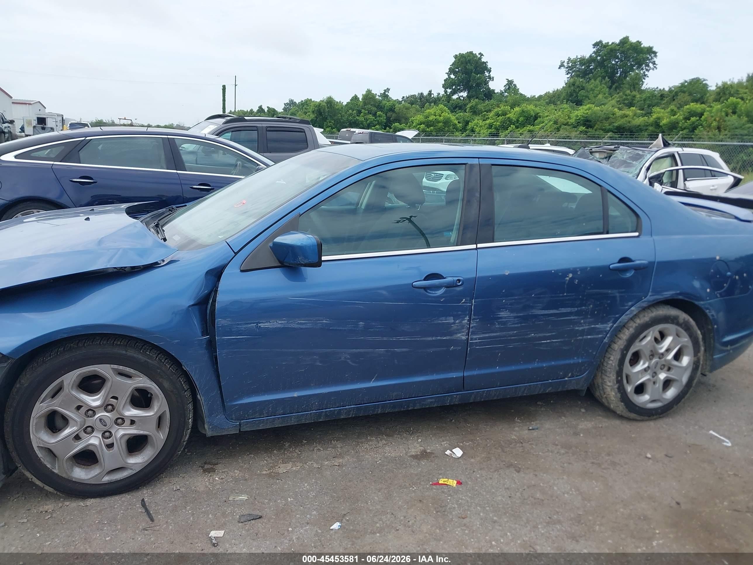 2010 Ford Fusion Se Синий vin: 3FAHP0HA0AR178445