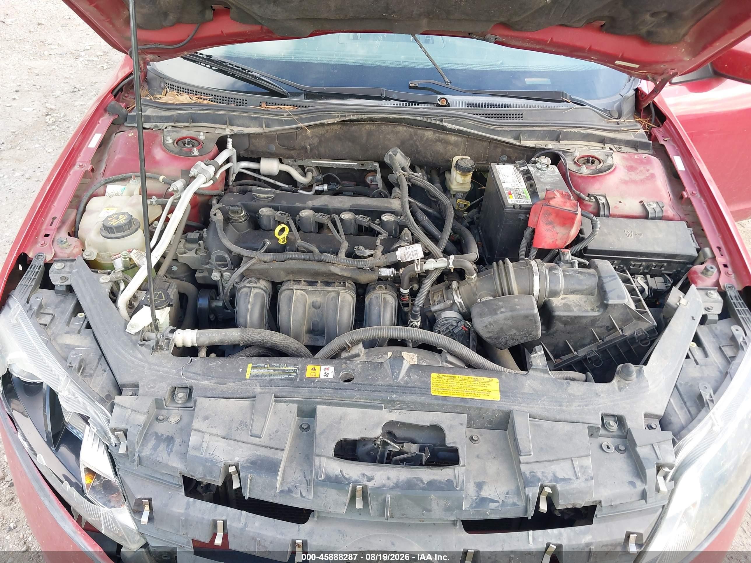 2010 Ford Fusion Se Red vin: 3FAHP0HA0AR233329