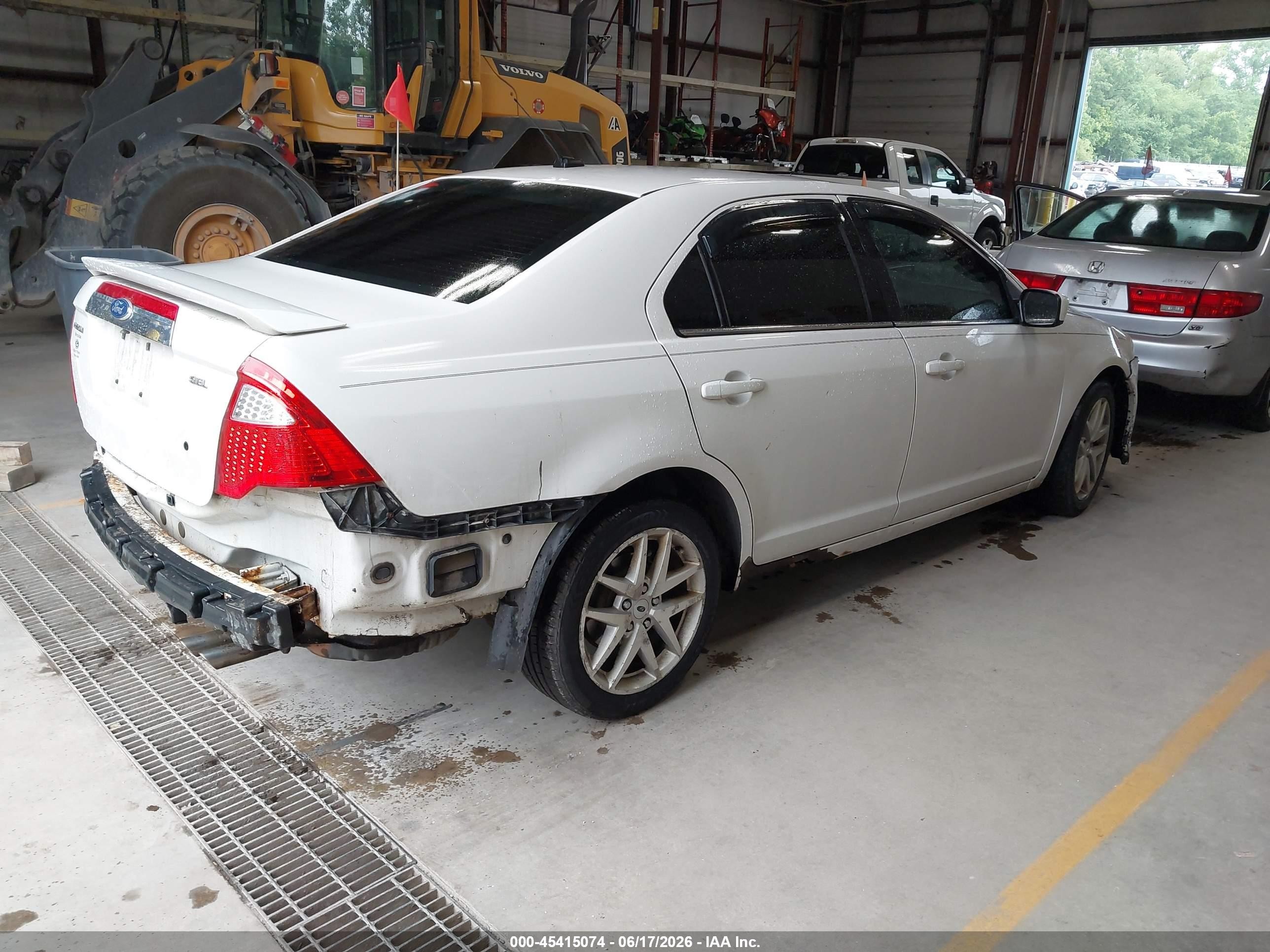 2010 Ford Fusion Se White vin: 3FAHP0HA0AR243469