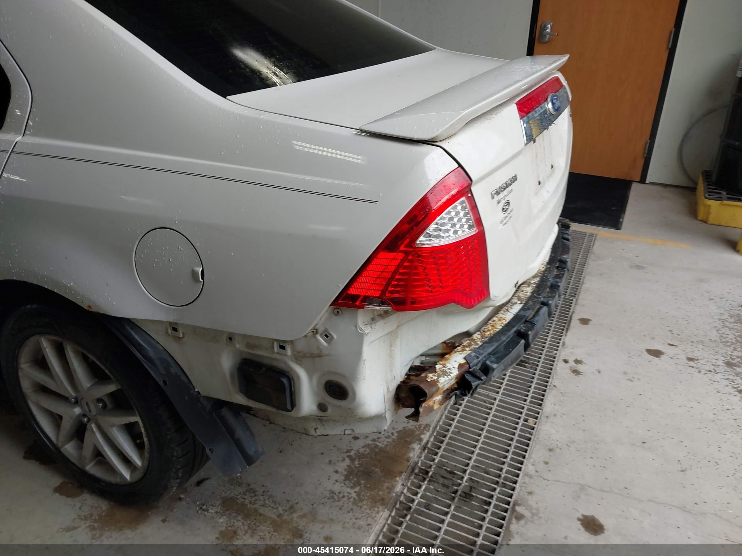 2010 Ford Fusion Se White vin: 3FAHP0HA0AR243469