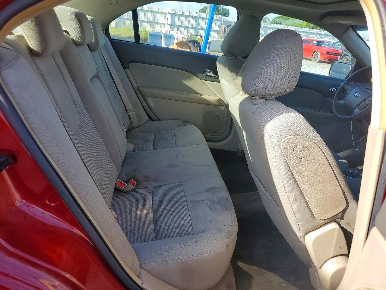 2010 Ford Fusion Se Burgundy vin: 3FAHP0HA0AR258506