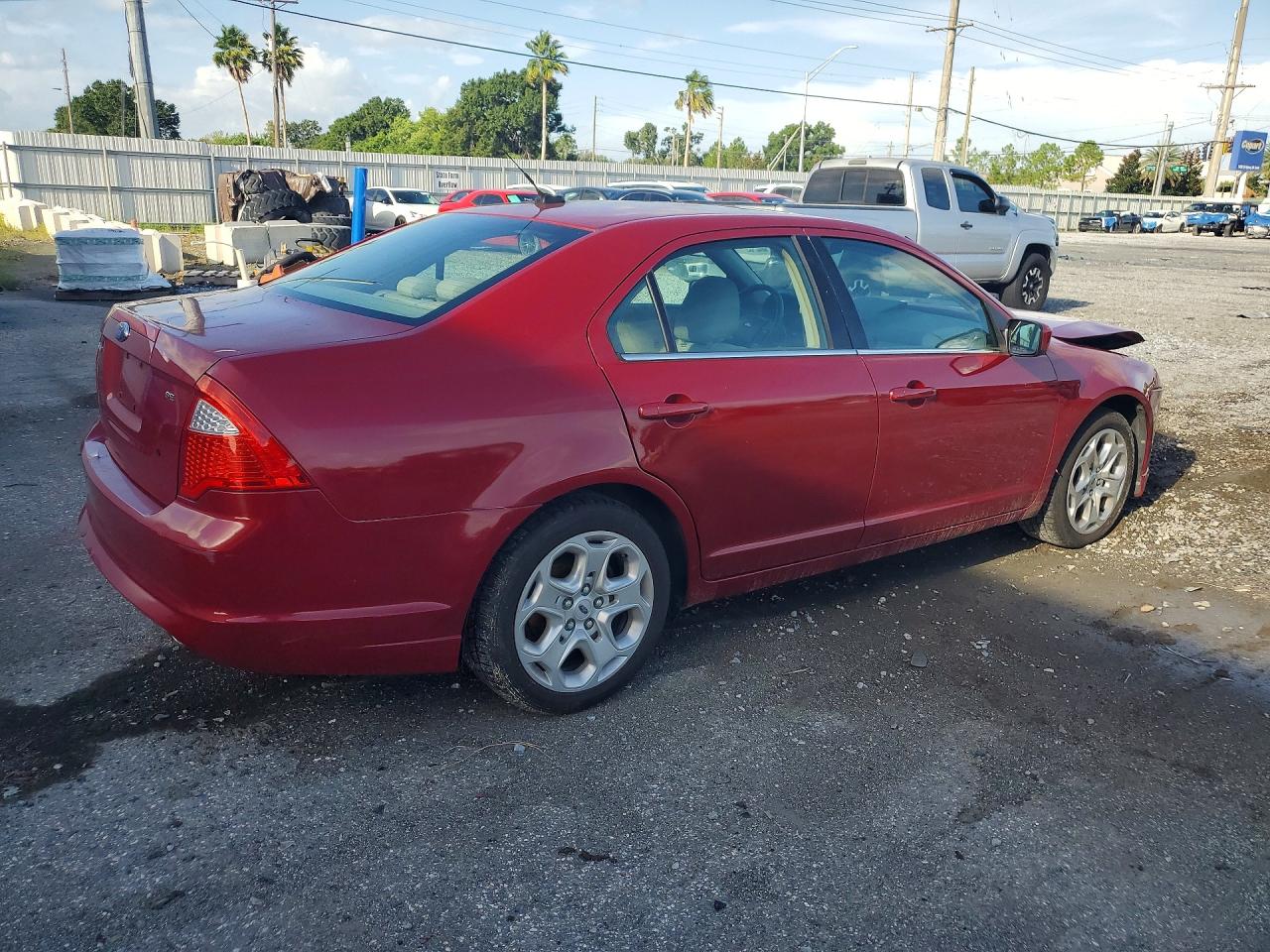 2010 Ford Fusion Se Burgundy vin: 3FAHP0HA0AR258506
