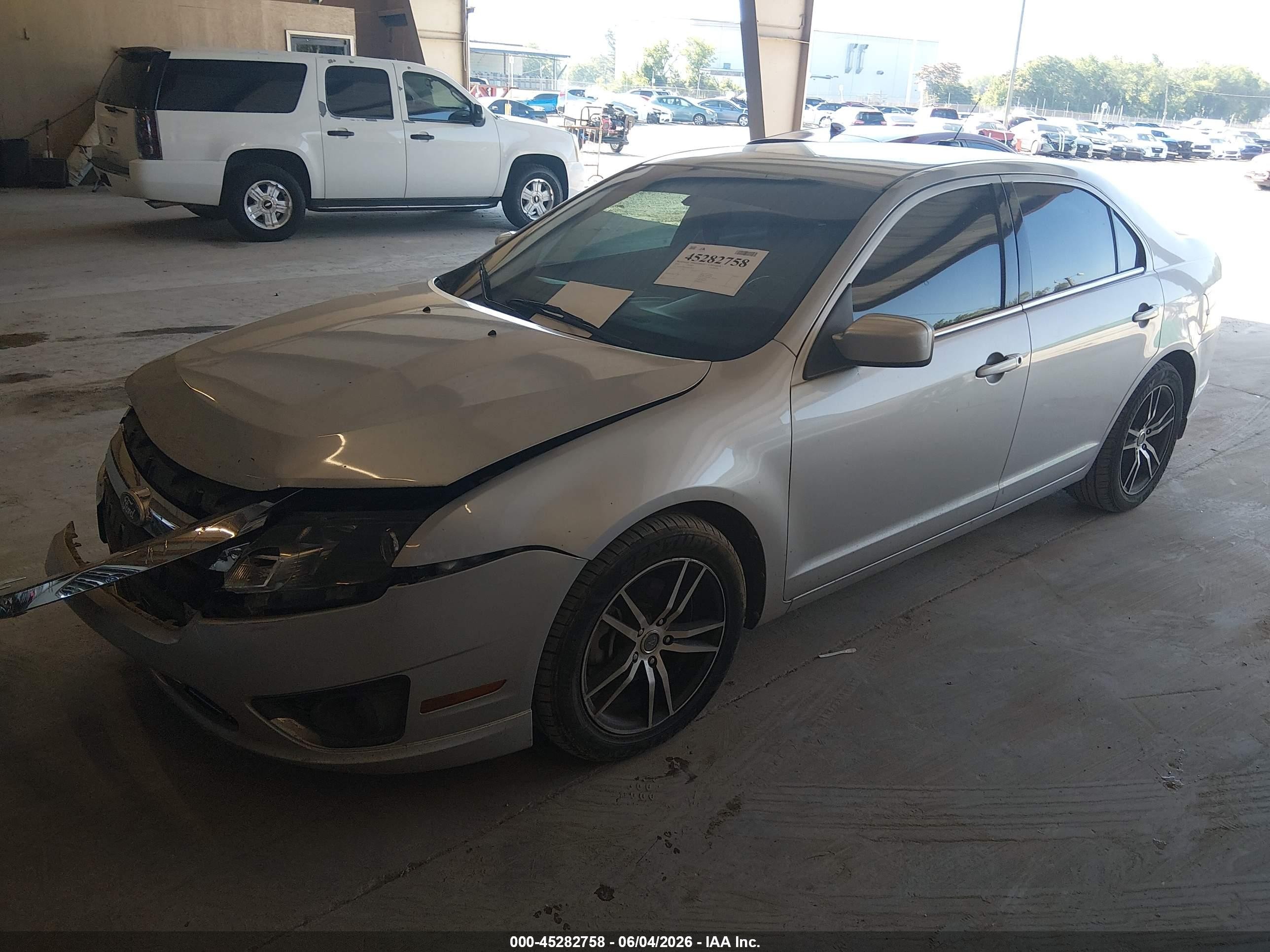 2010 Ford Fusion Se Silver vin: 3FAHP0HA0AR283048
