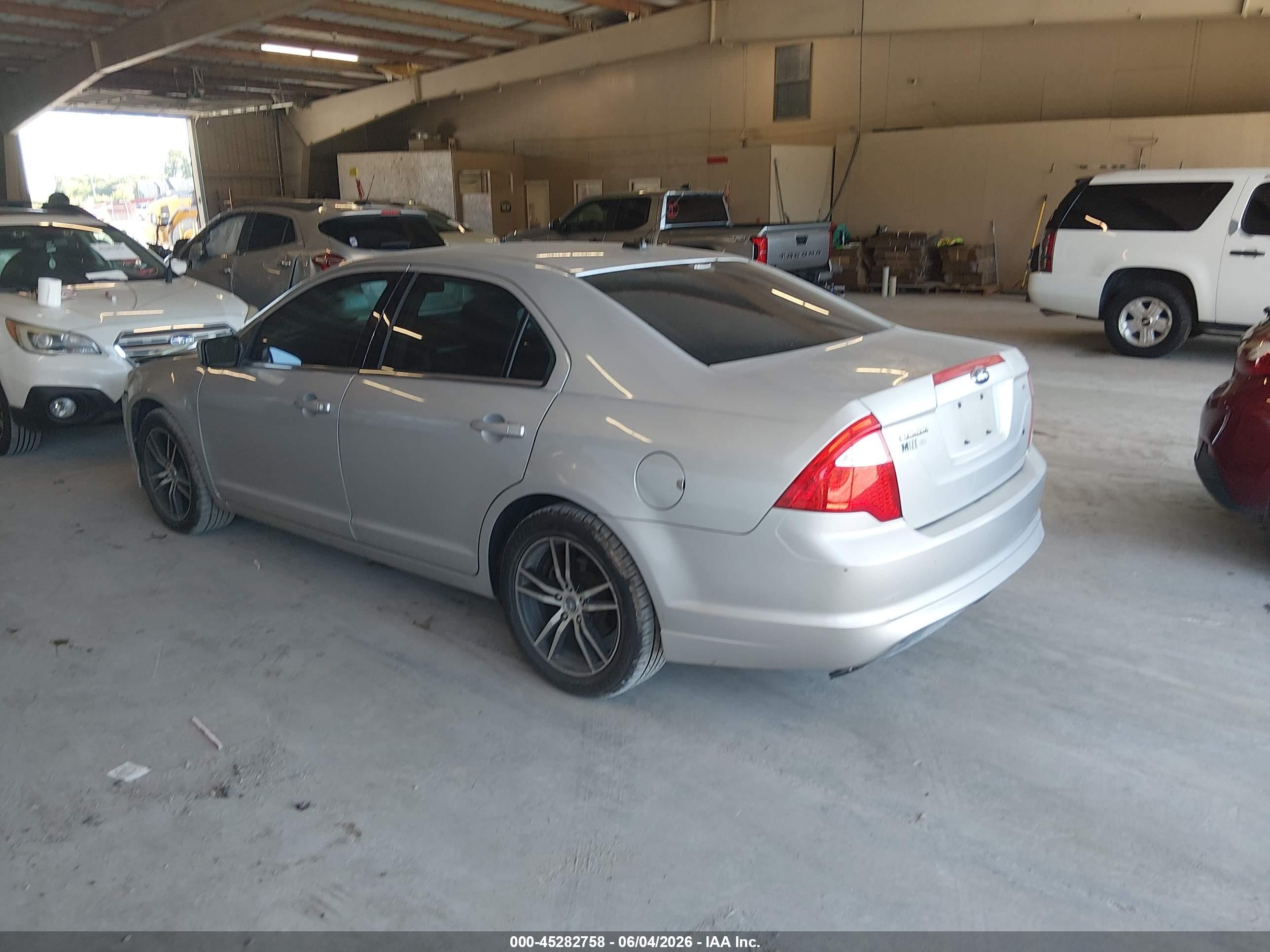 2010 Ford Fusion Se Silver vin: 3FAHP0HA0AR283048