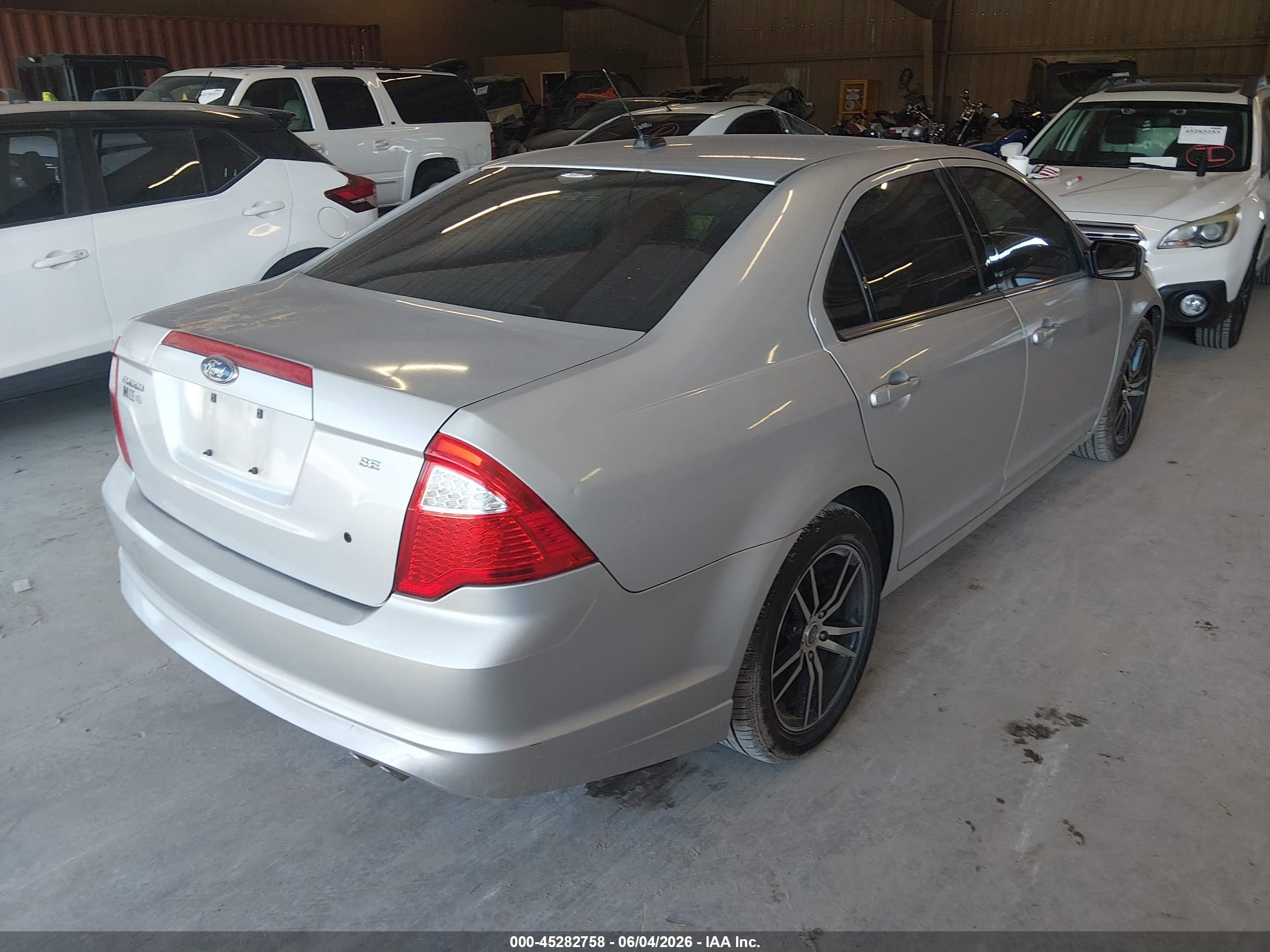 2010 Ford Fusion Se Silver vin: 3FAHP0HA0AR283048