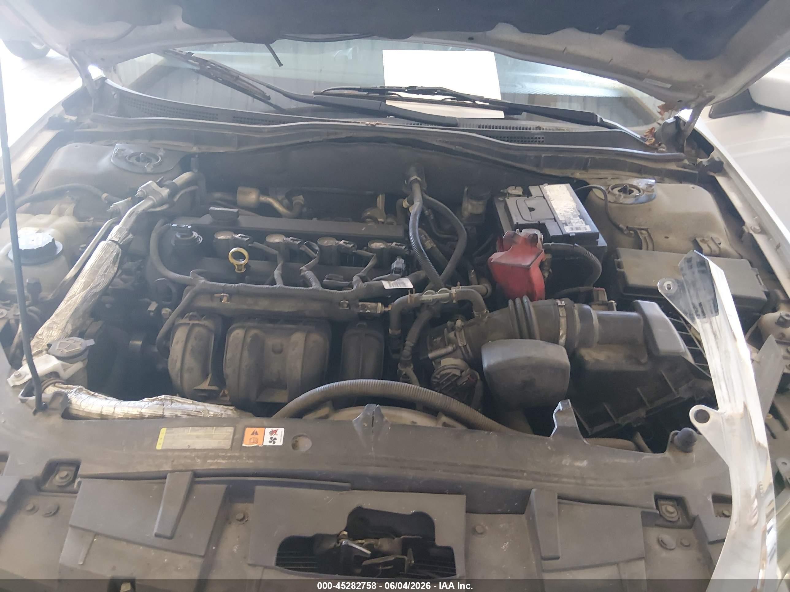2010 Ford Fusion Se Silver vin: 3FAHP0HA0AR283048