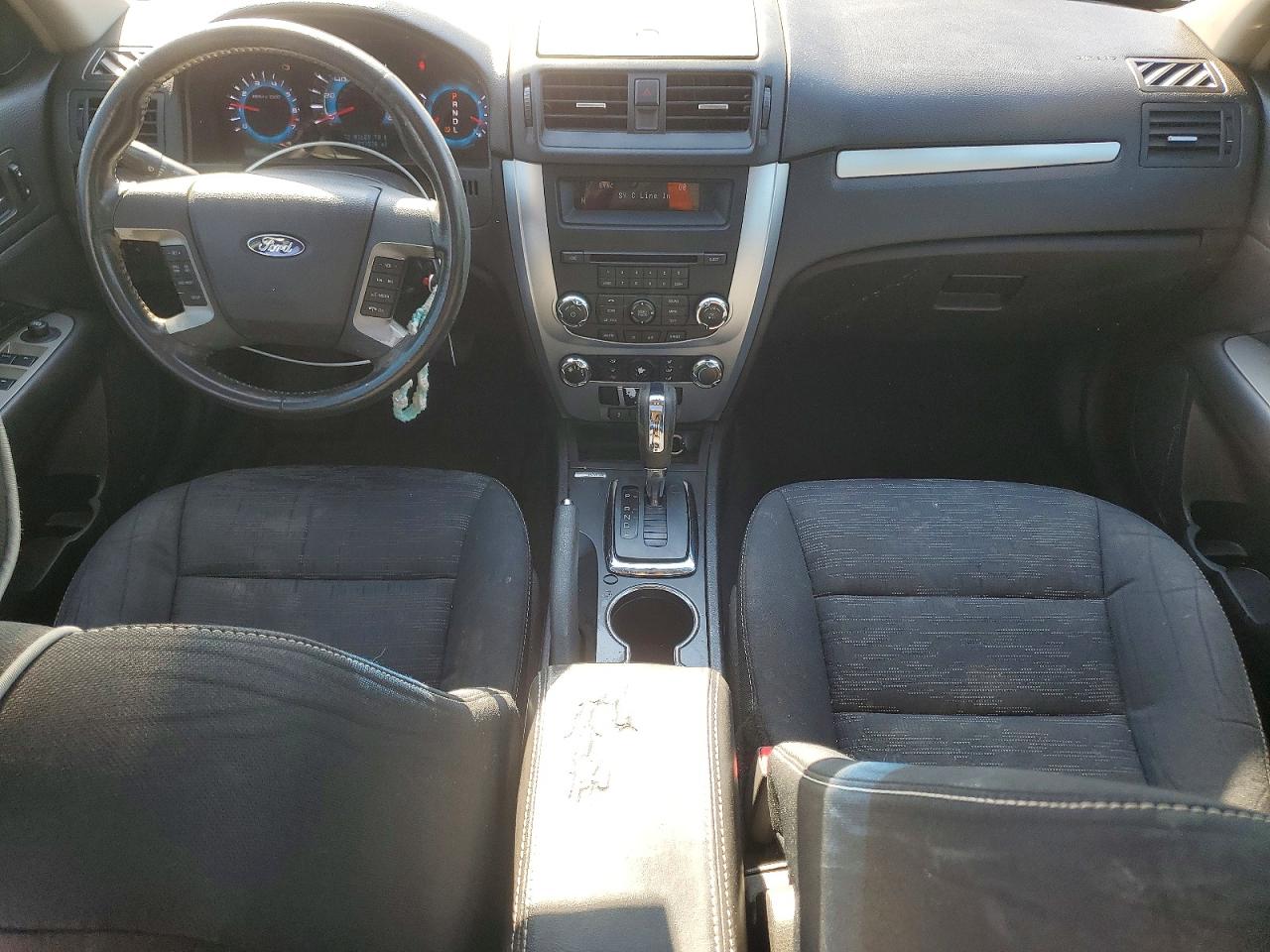 2010 Ford Fusion Se Burgundy vin: 3FAHP0HA0AR335892