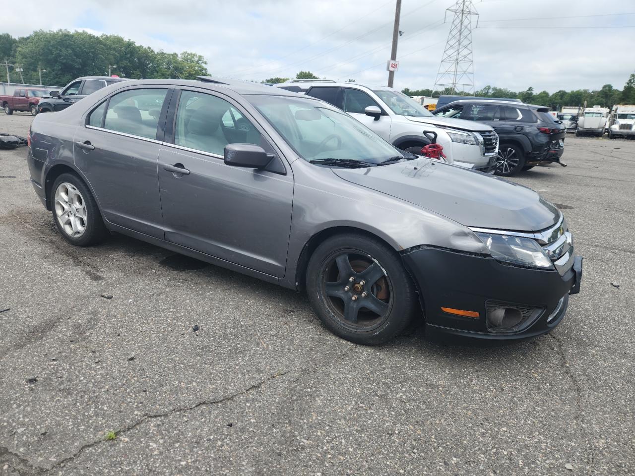 2010 Ford Fusion Se Gray vin: 3FAHP0HA0AR343989 Damage: Front Bumper/Cover, Broken, Replacement Required