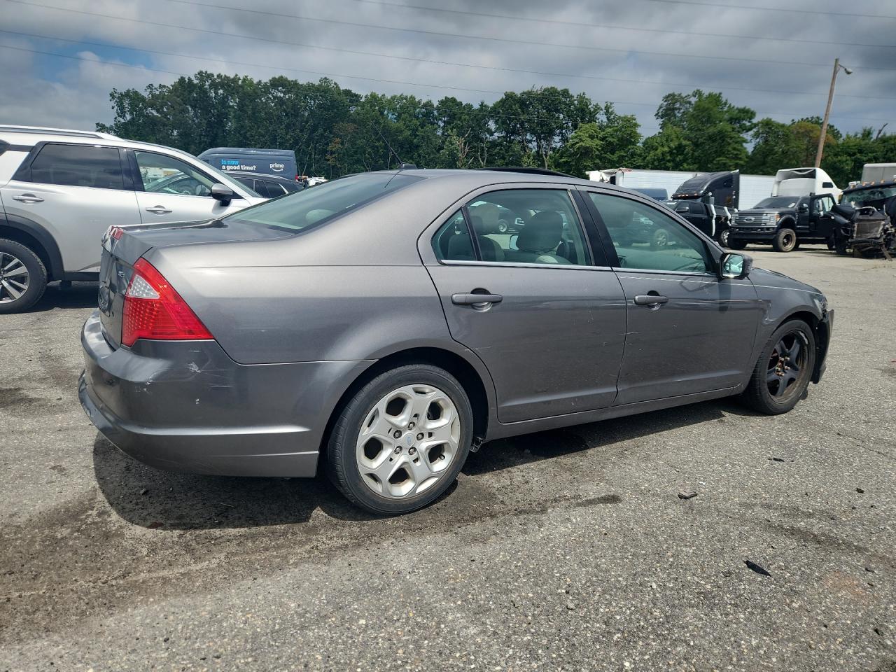2010 Ford Fusion Se Gray vin: 3FAHP0HA0AR343989 Damage: Right Qtr Panel, Heavy Scratch, 1 To 2 Inches