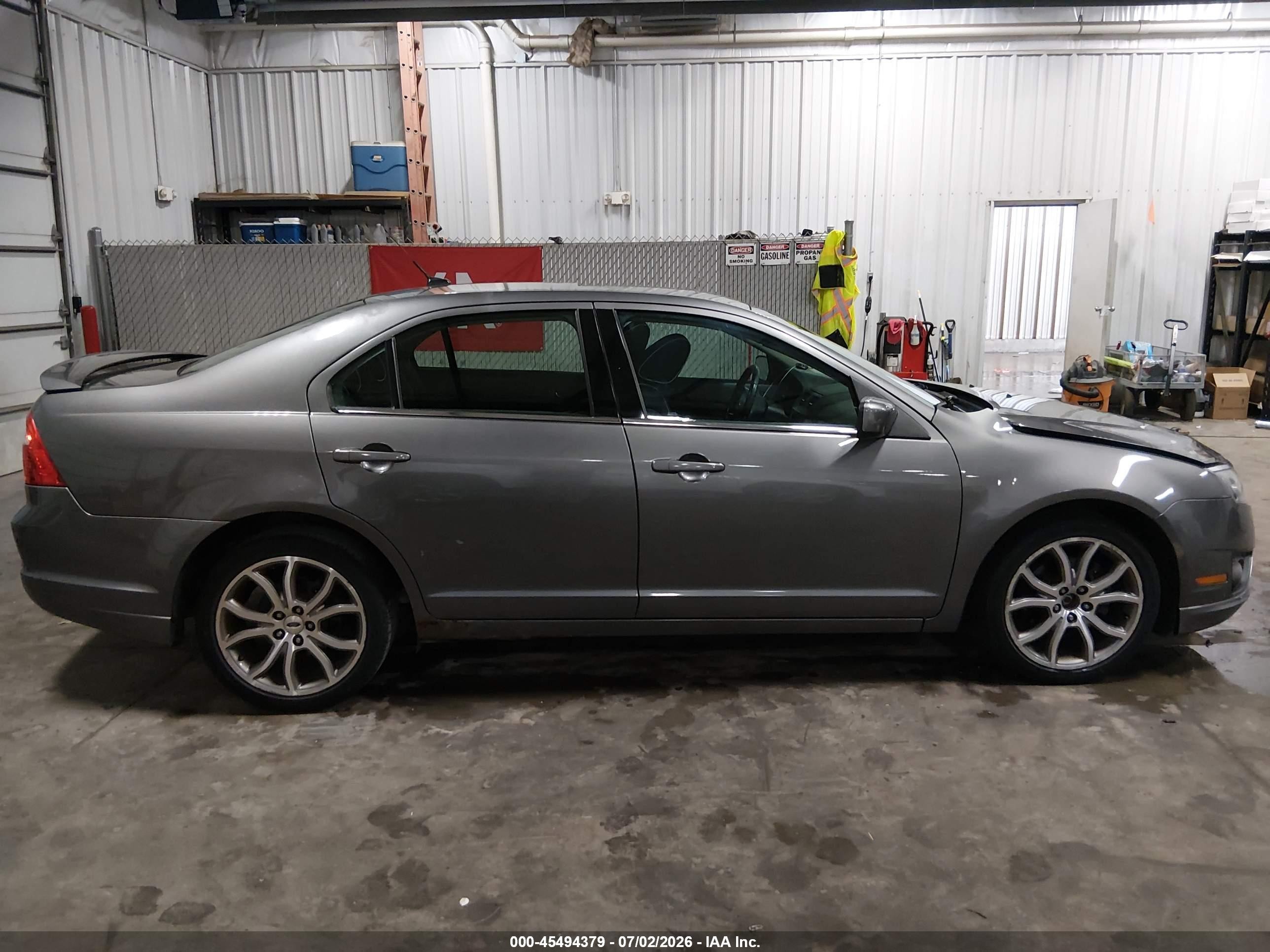 2010 Ford Fusion Se Gray vin: 3FAHP0HA0AR351896