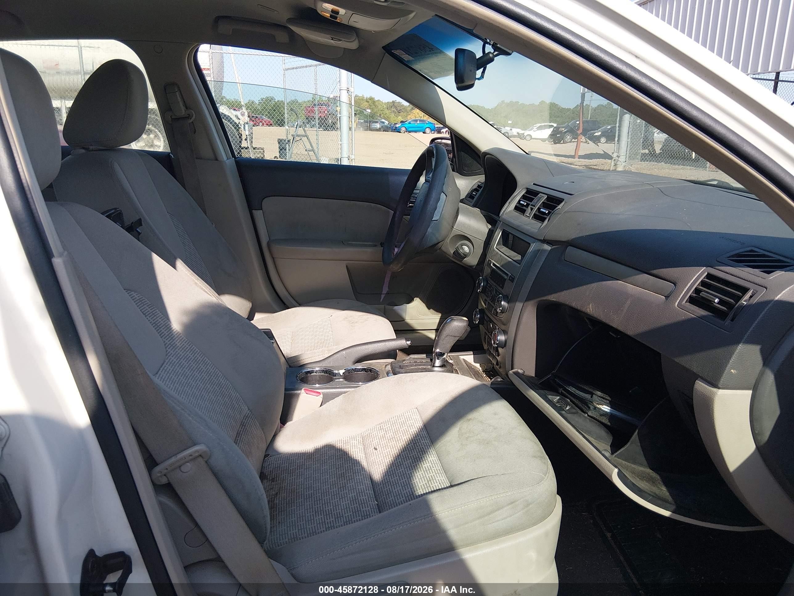 2010 Ford Fusion Se Silver vin: 3FAHP0HA0AR395641