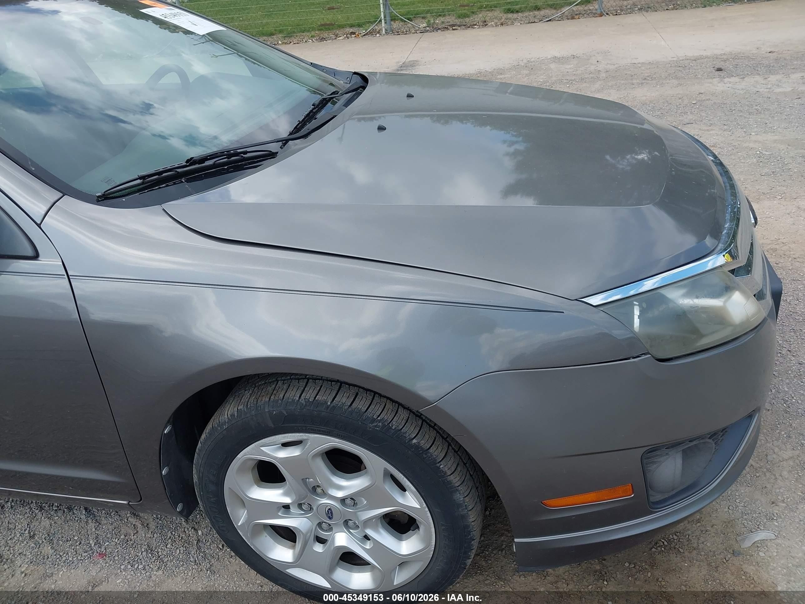 2010 Ford Fusion Se Gray vin: 3FAHP0HA0AR396076