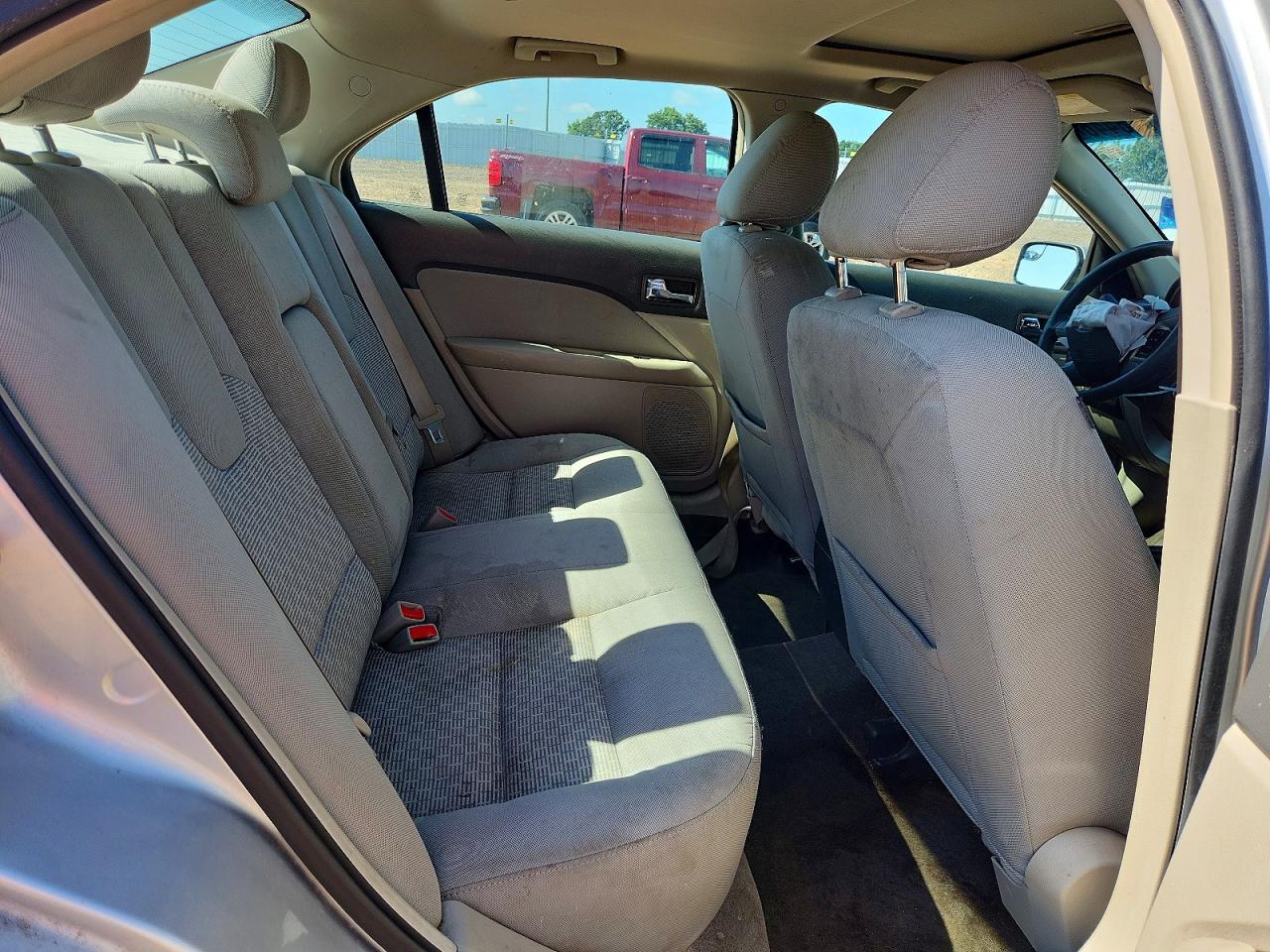 2011 Ford Fusion Se Silver vin: 3FAHP0HA0BR125813