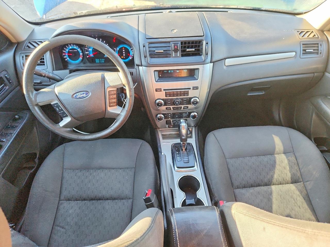 2011 Ford Fusion Se Blue vin: 3FAHP0HA0BR126671