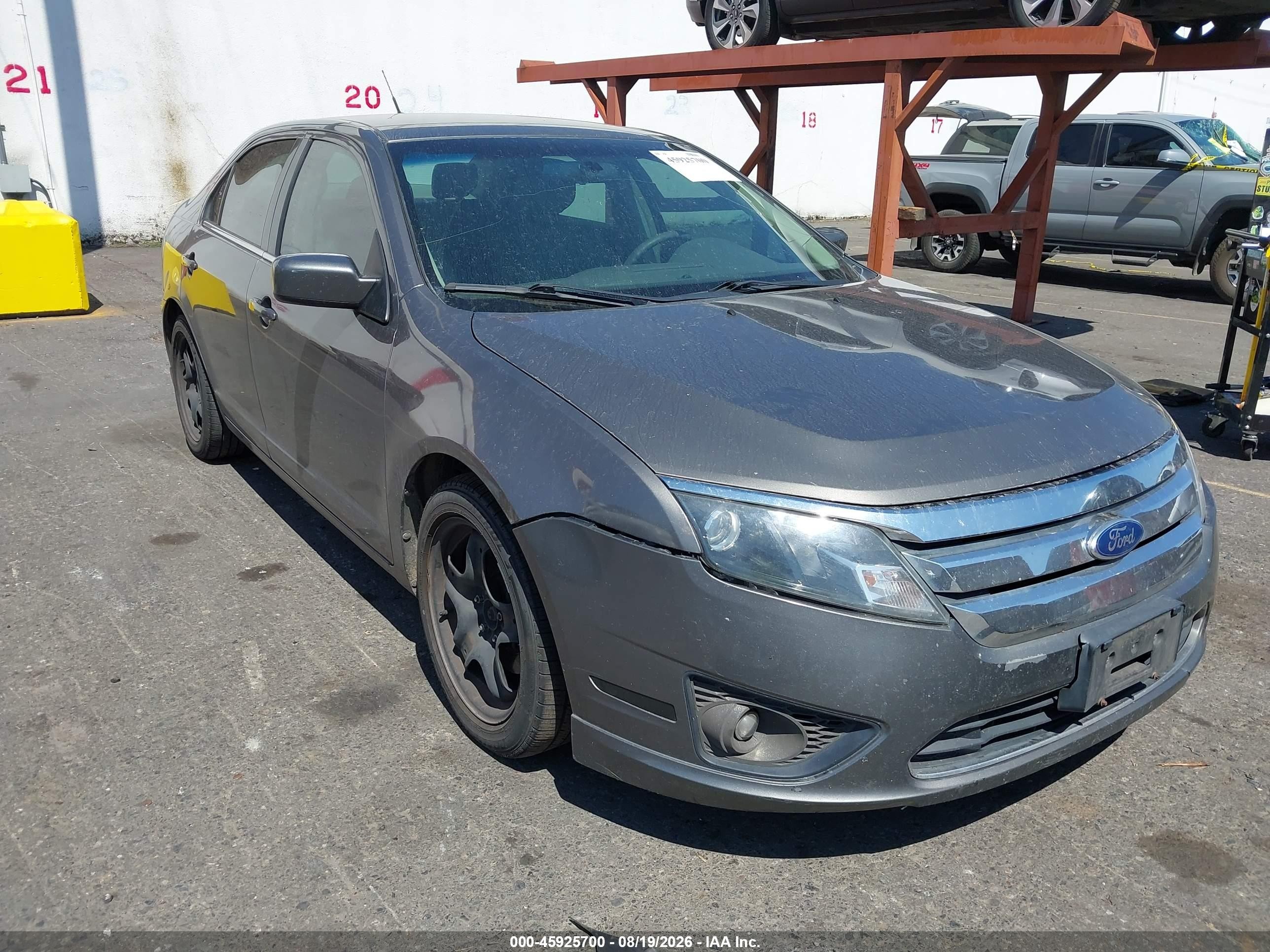 2011 Ford Fusion Se Gray vin: 3FAHP0HA0BR247538