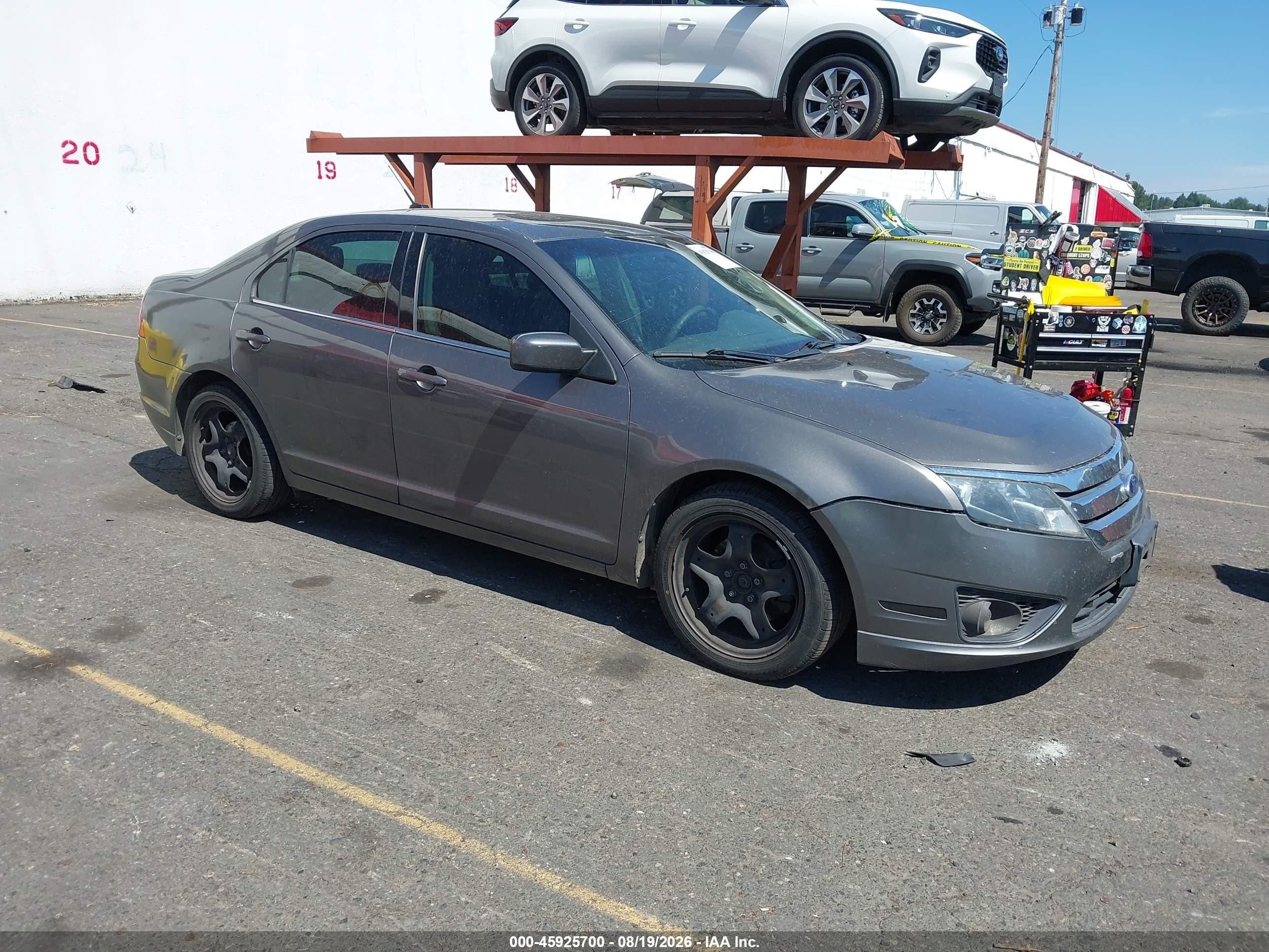 2011 Ford Fusion Se Gray vin: 3FAHP0HA0BR247538
