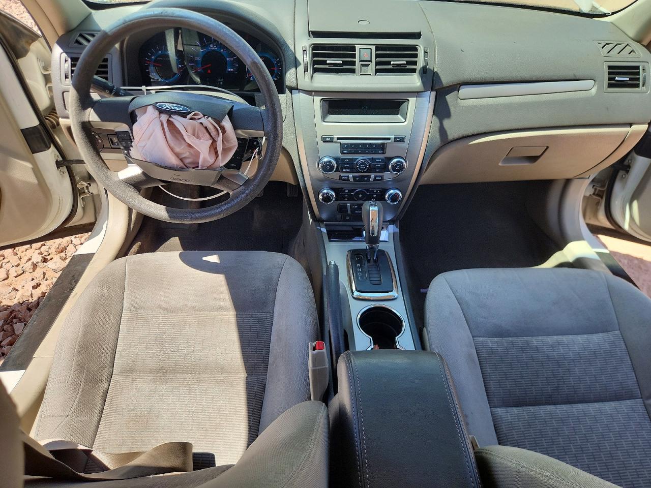 2011 Ford Fusion Se White vin: 3FAHP0HA0BR275680