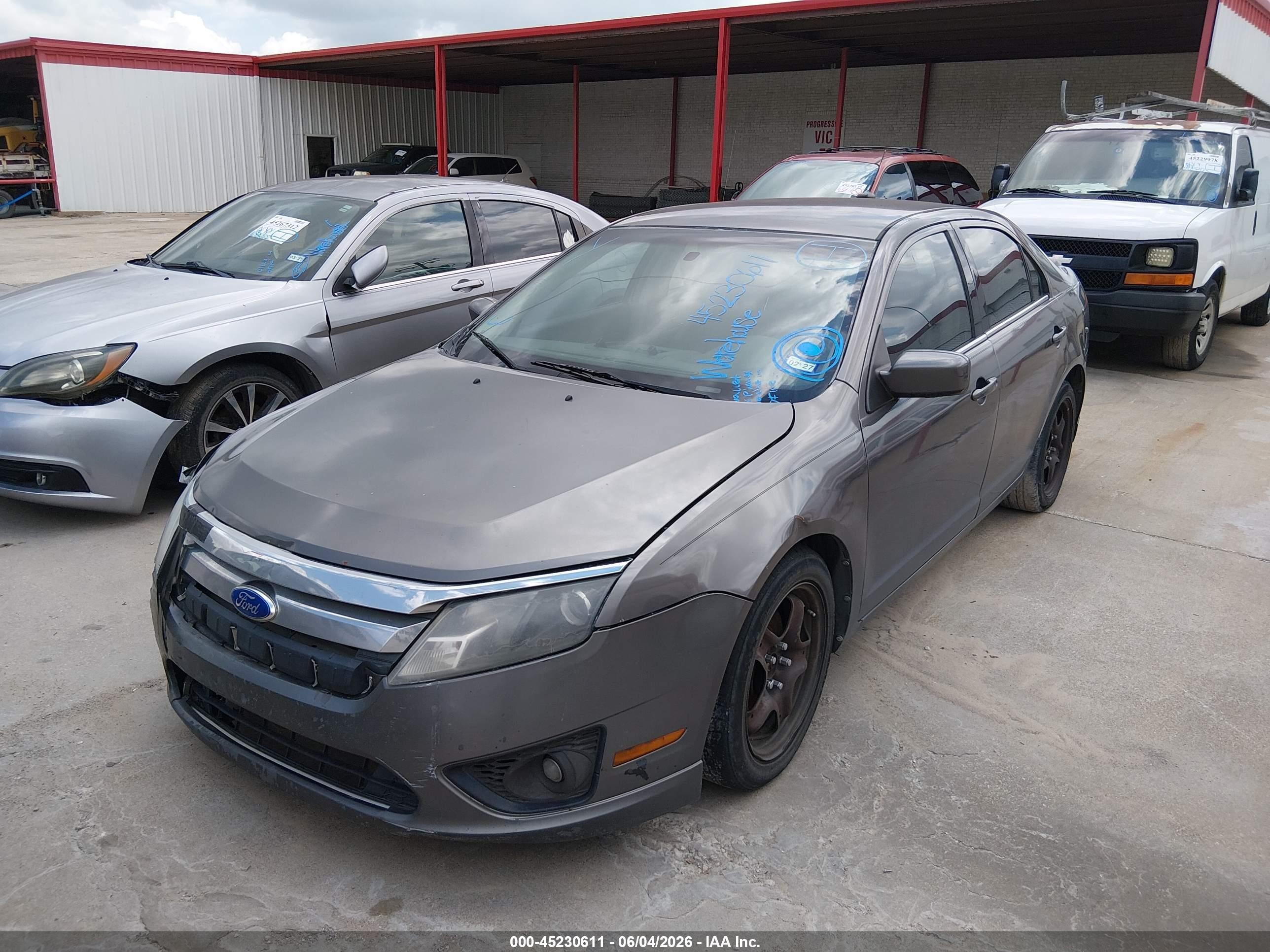 2011 Ford Fusion Se Gray vin: 3FAHP0HA0BR282080