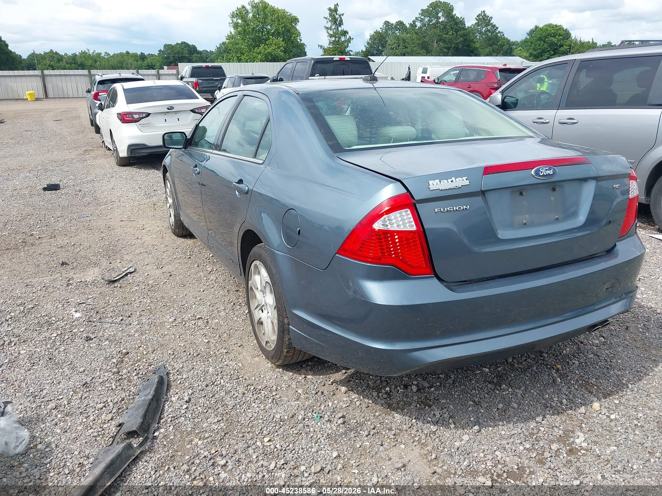 2011 Ford Fusion Se Blue vin: 3FAHP0HA0BR303364