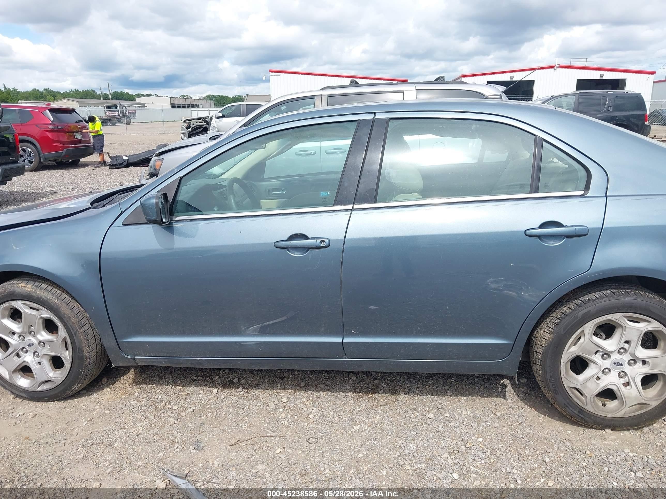 2011 Ford Fusion Se Blue vin: 3FAHP0HA0BR303364