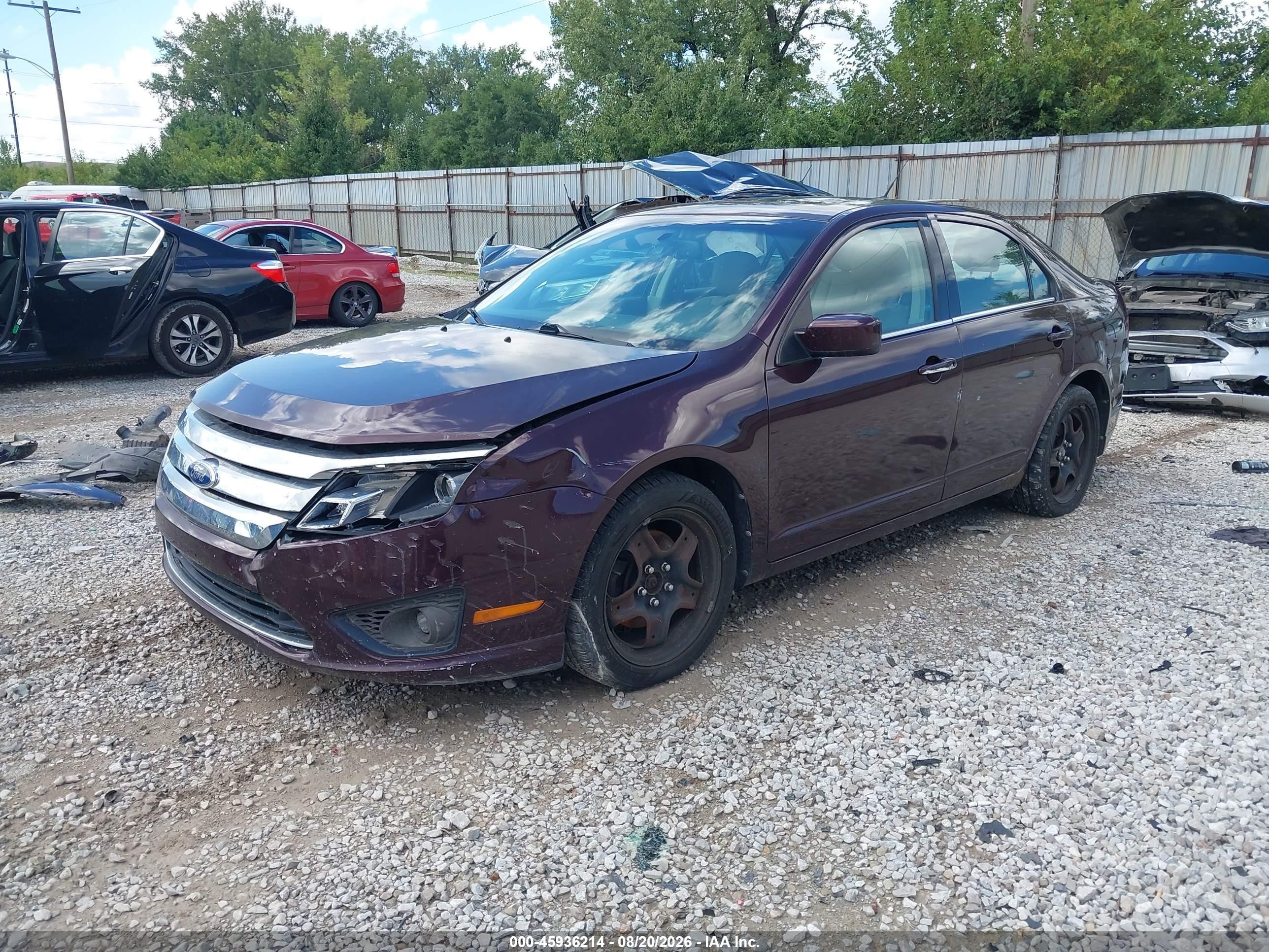 2011 Ford Fusion Se Maroon vin: 3FAHP0HA0BR308998