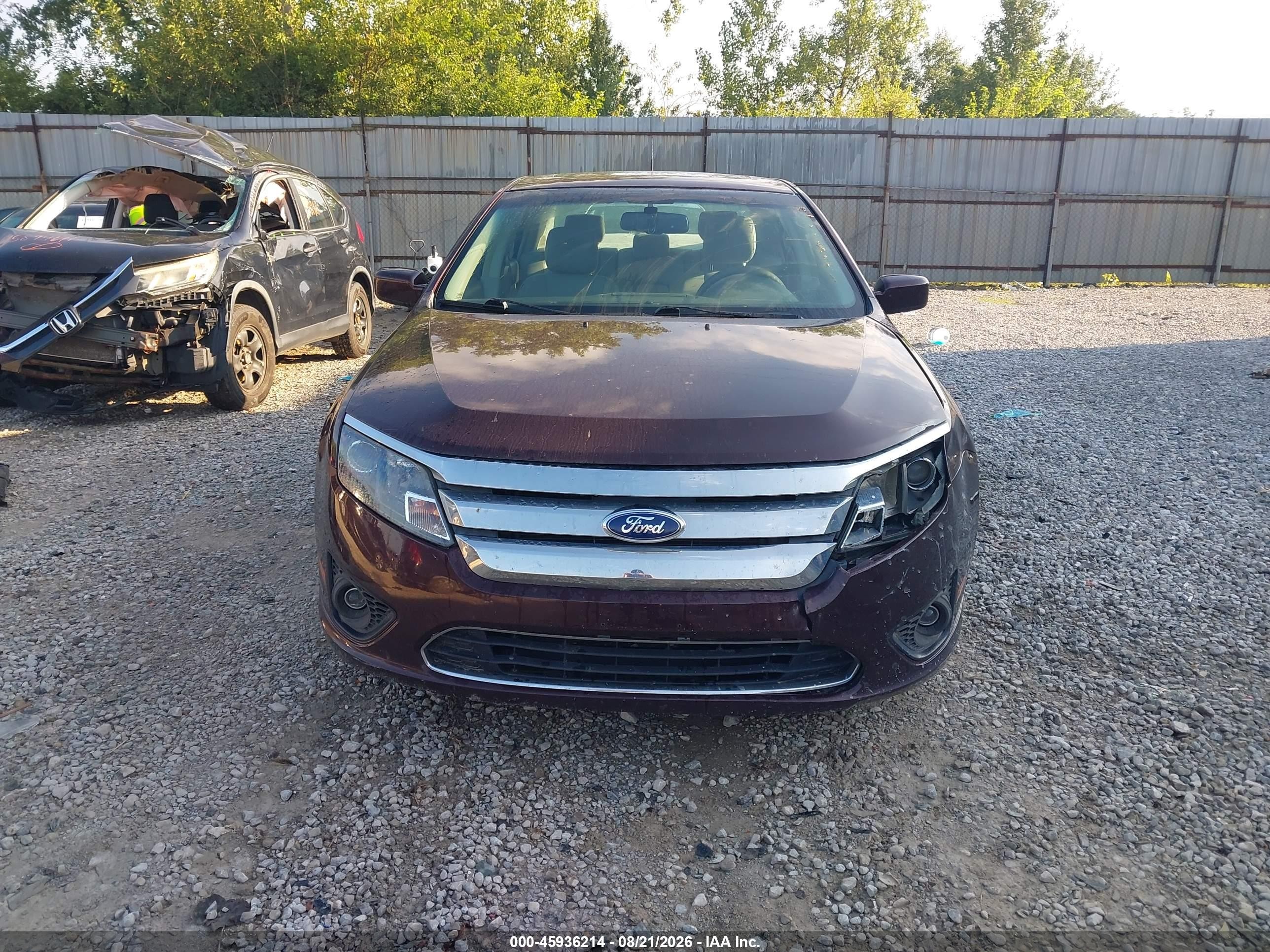 2011 Ford Fusion Se Maroon vin: 3FAHP0HA0BR308998