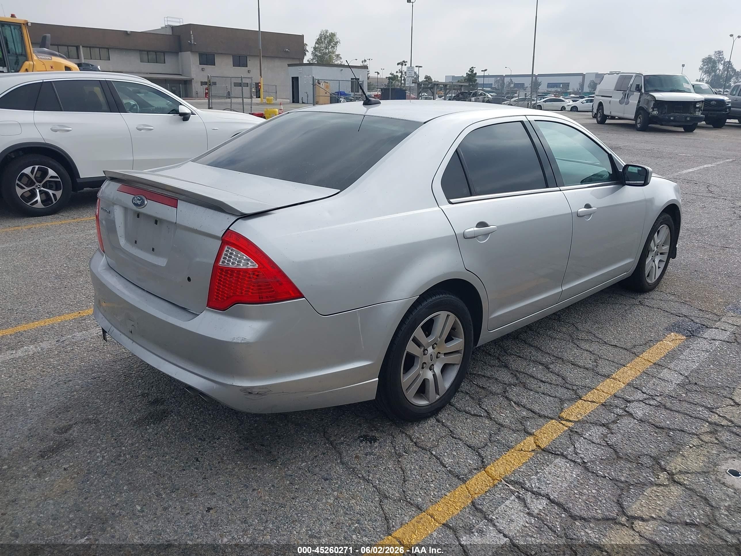 2011 Ford Fusion Se Silver vin: 3FAHP0HA0BR310587