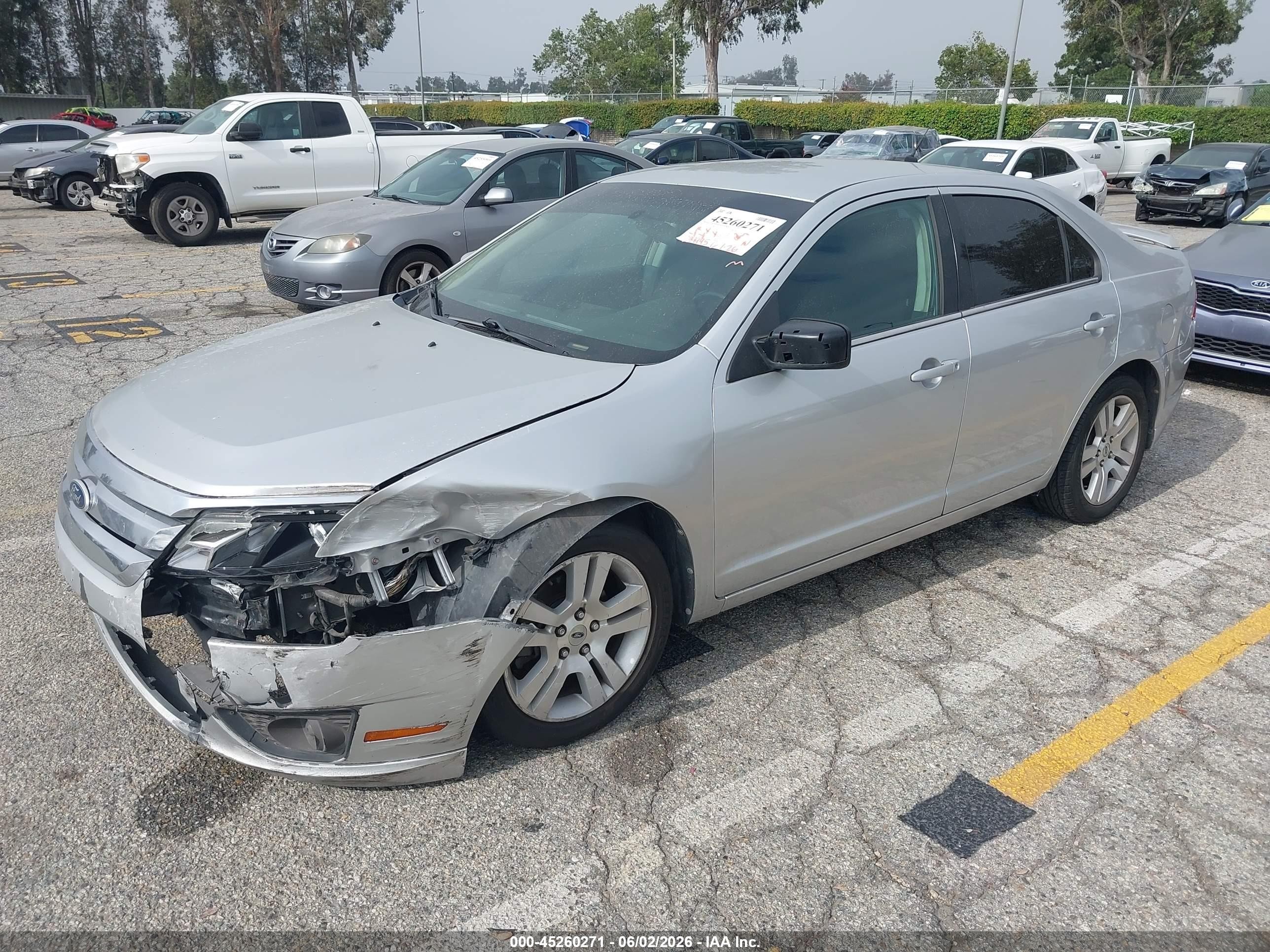 2011 Ford Fusion Se Silver vin: 3FAHP0HA0BR310587