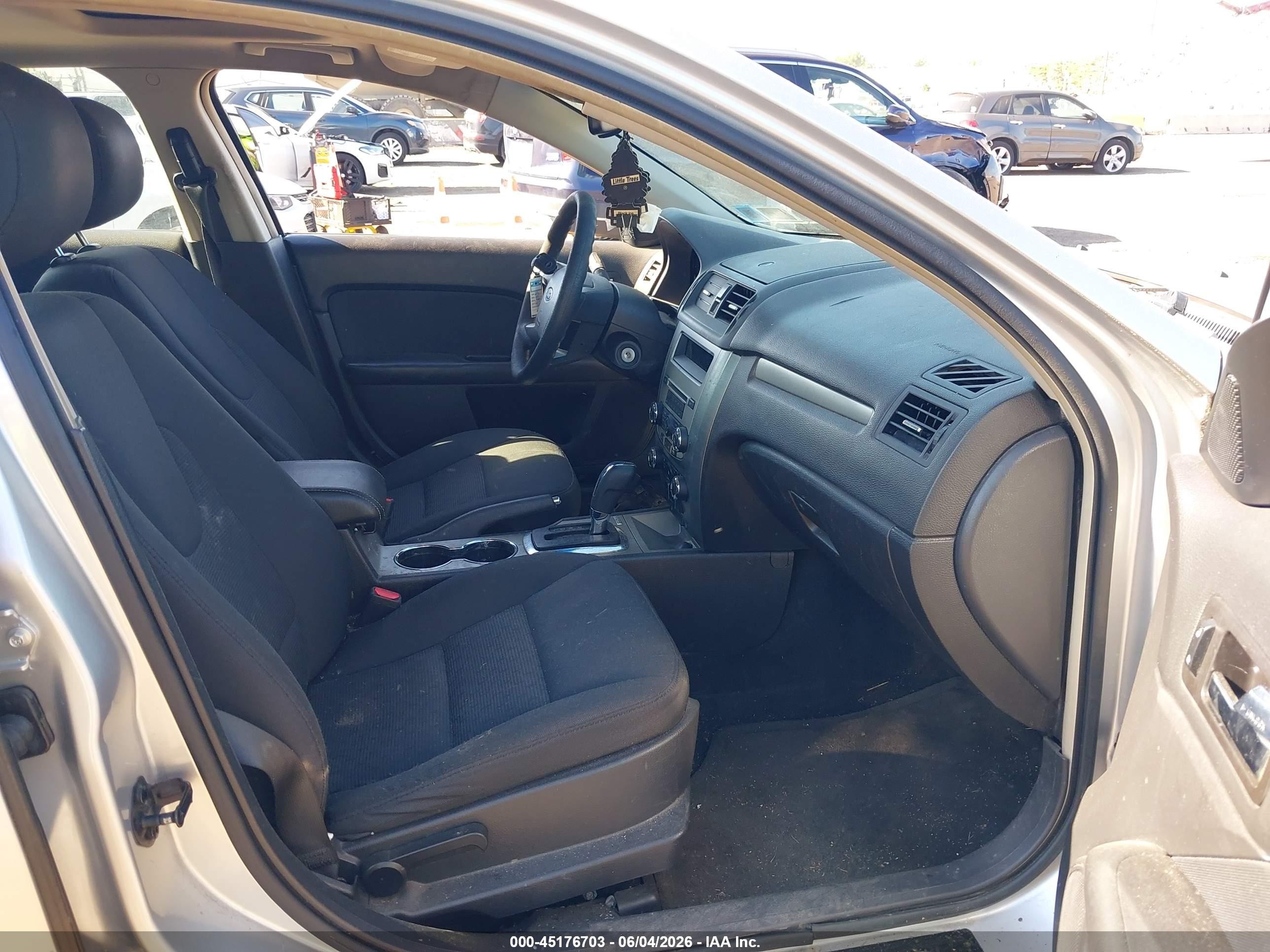 2011 Ford Fusion Se Серебряный vin: 3FAHP0HA0BR314963