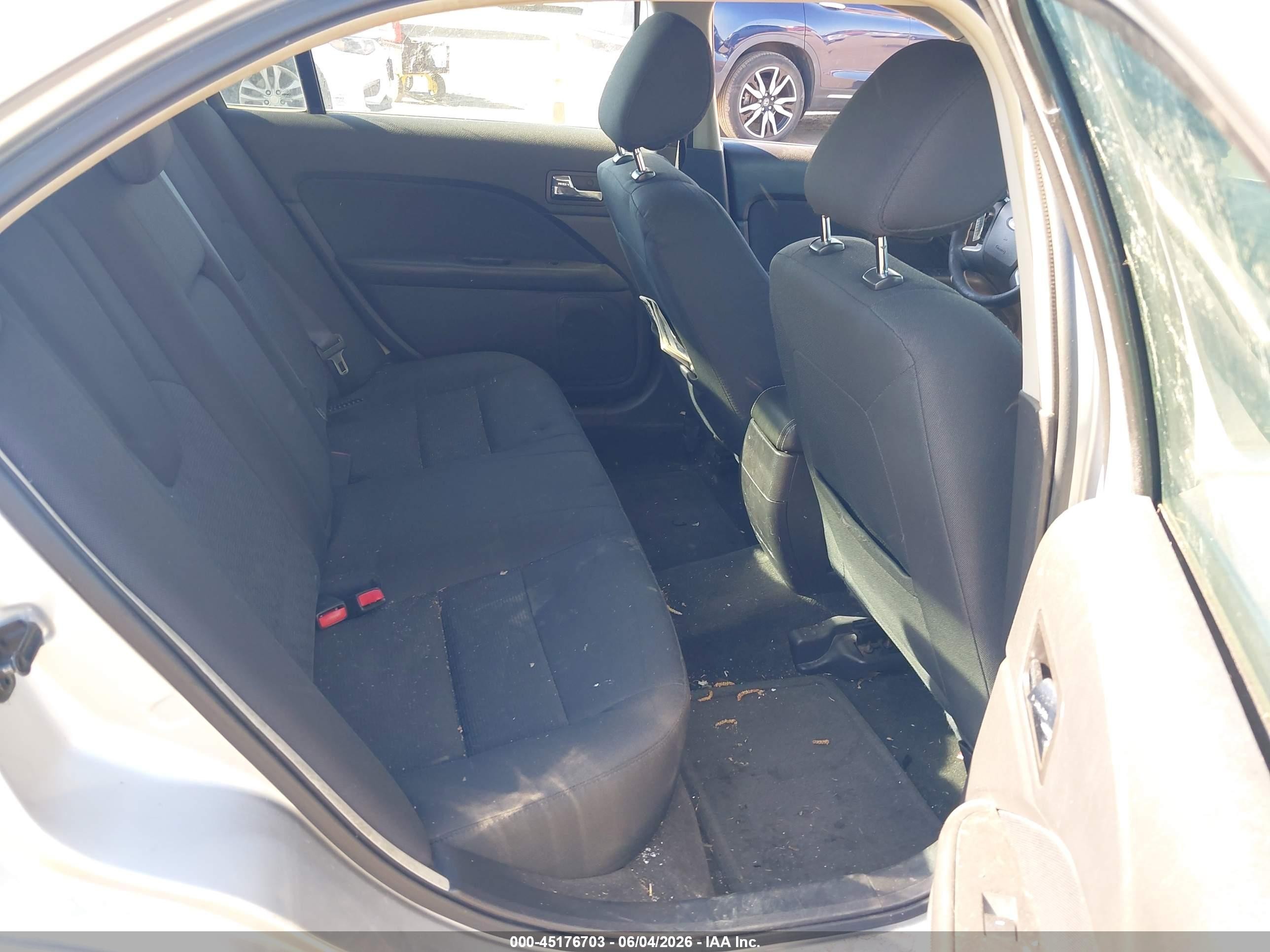 2011 Ford Fusion Se Серебряный vin: 3FAHP0HA0BR314963