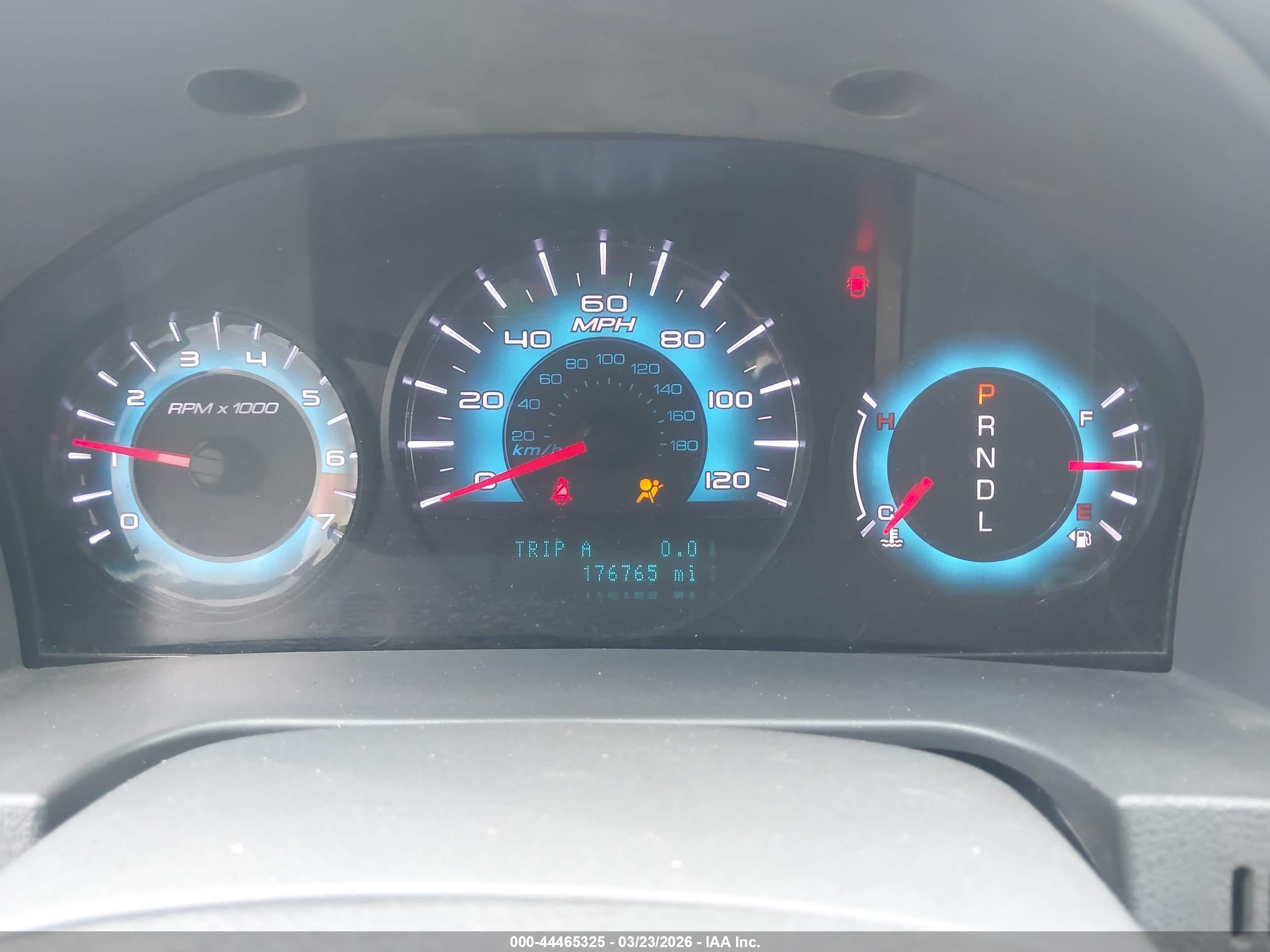 2011 Ford Fusion Se Red vin: 3FAHP0HA0BR329107