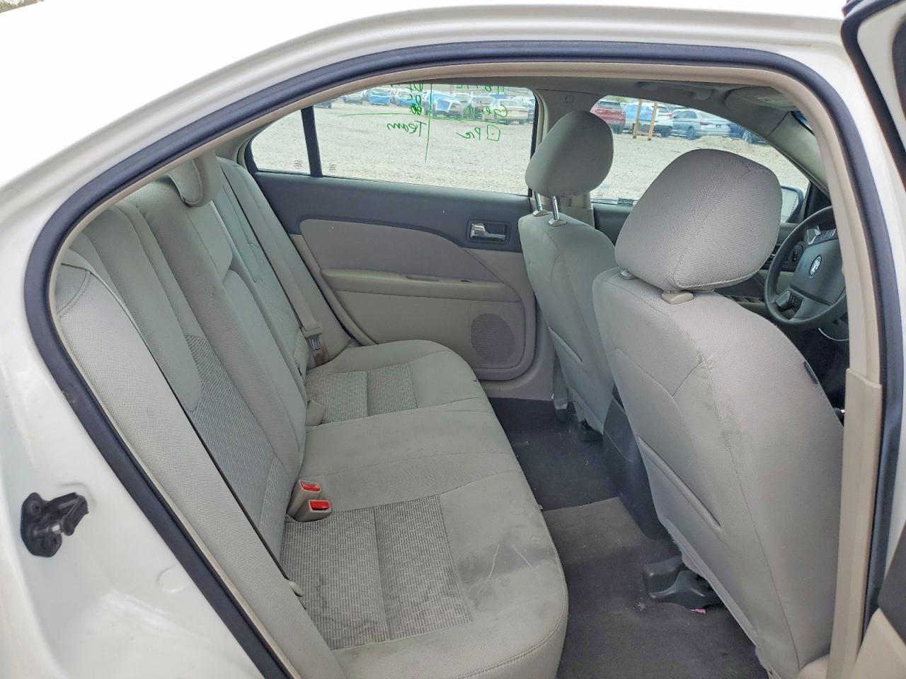 2011 Ford Fusion Se Белый vin: 3FAHP0HA0BR342732