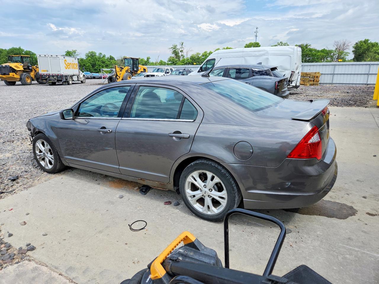 2012 Ford Fusion Gray vin: 3FAHP0HA0CR105370
