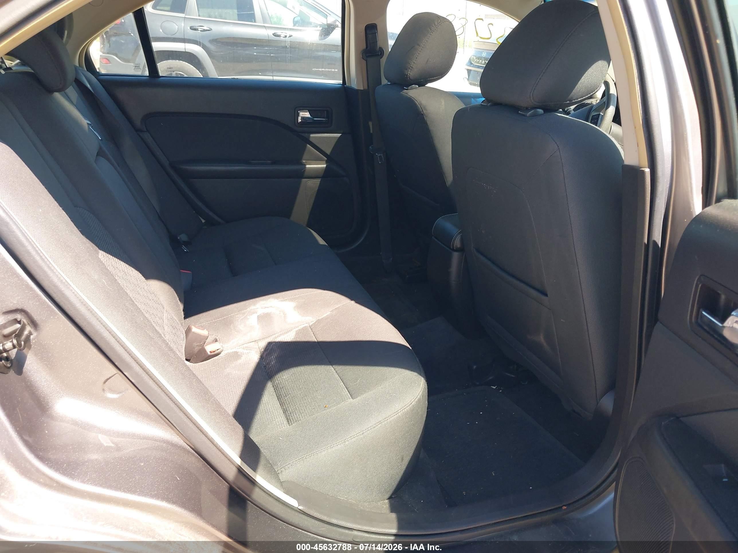 2012 Ford Fusion Se Gray vin: 3FAHP0HA0CR124680