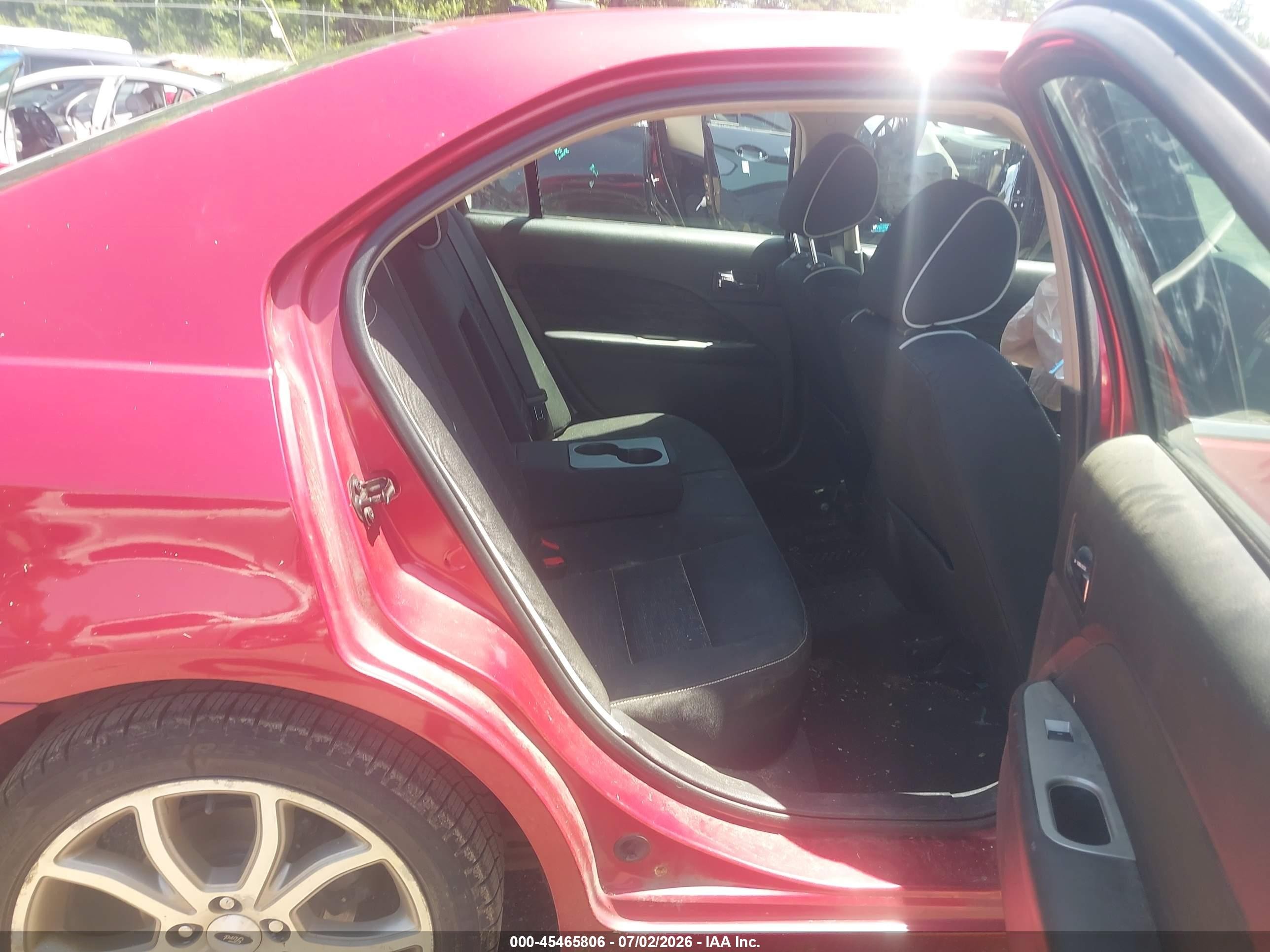 2012 Ford Fusion Se Red vin: 3FAHP0HA0CR173247