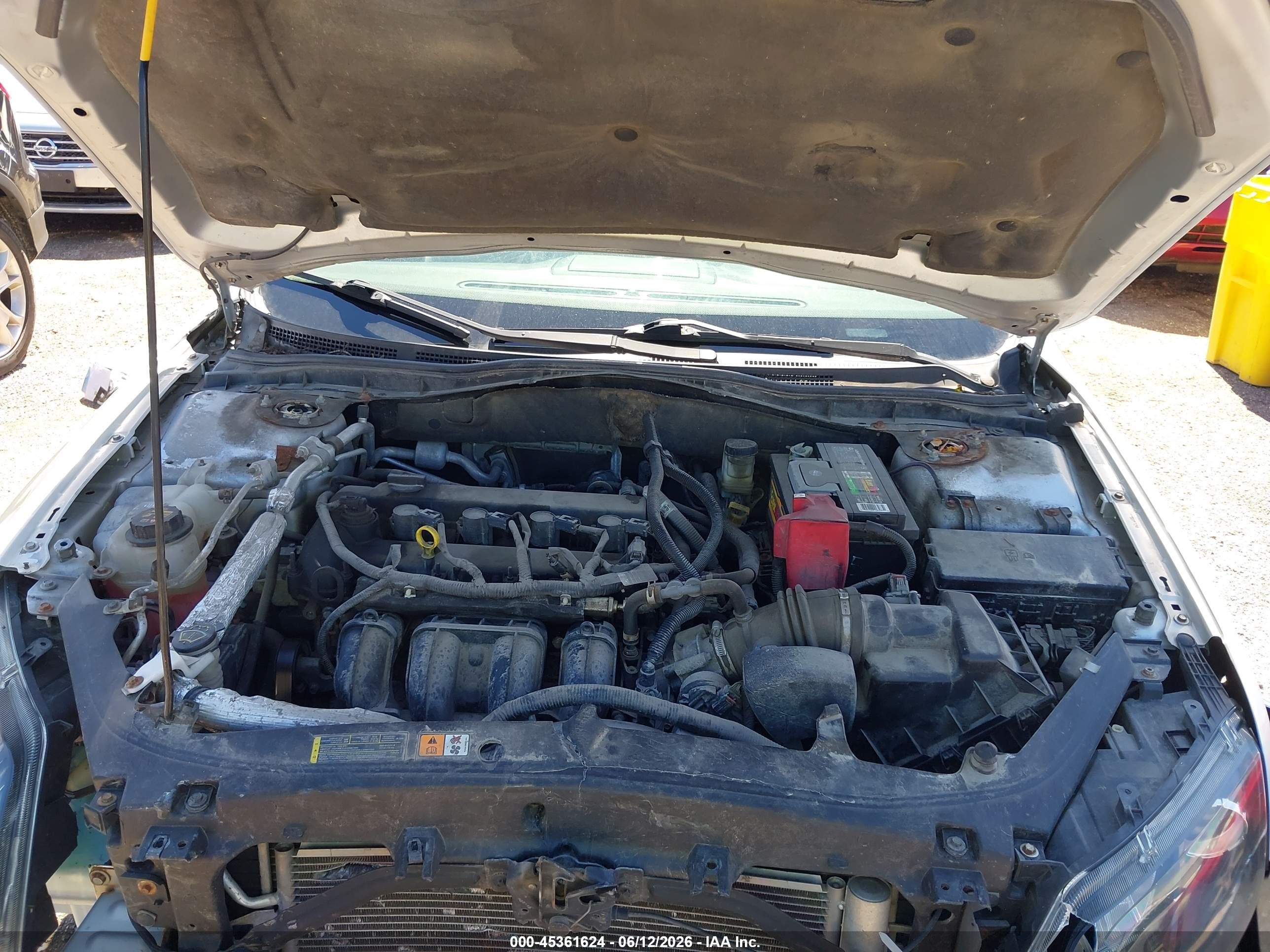 2012 Ford Fusion Se Серебряный vin: 3FAHP0HA0CR180182