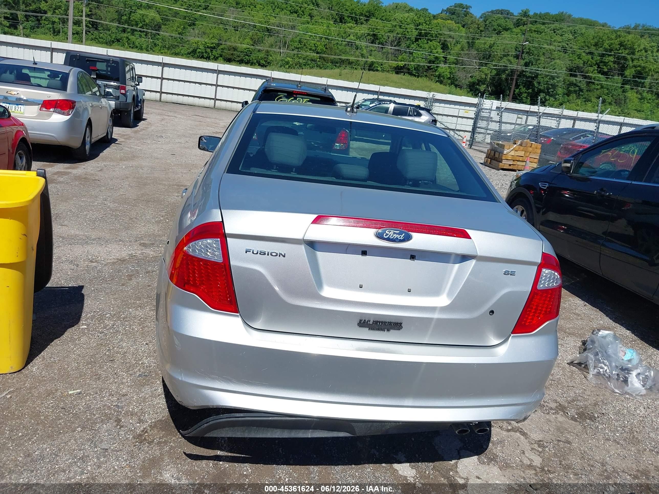 2012 Ford Fusion Se Серебряный vin: 3FAHP0HA0CR180182