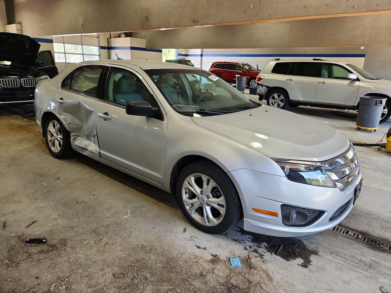 2012 Ford Fusion Se Silver vin: 3FAHP0HA0CR190467