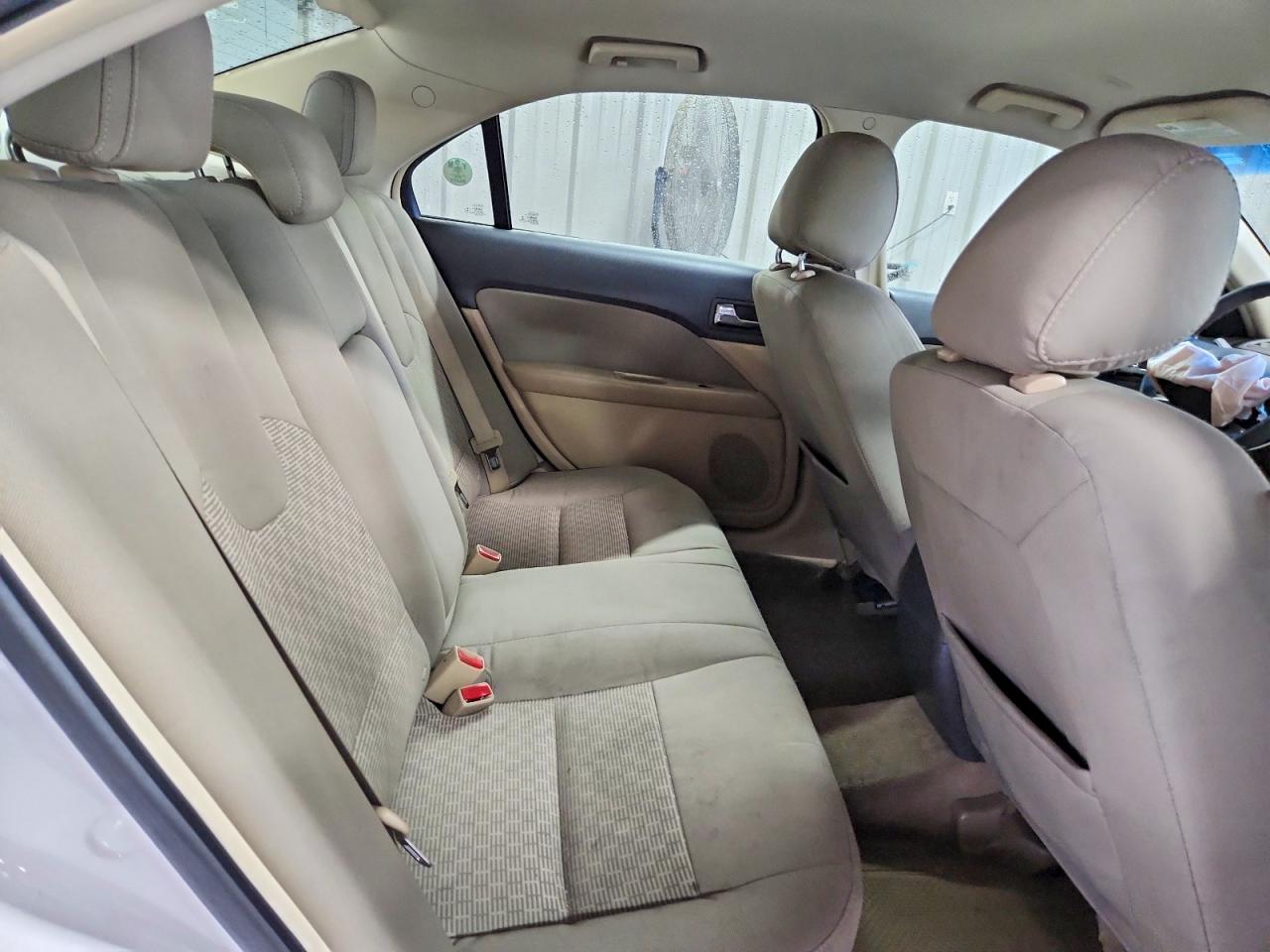 2012 Ford Fusion Se White vin: 3FAHP0HA0CR299558