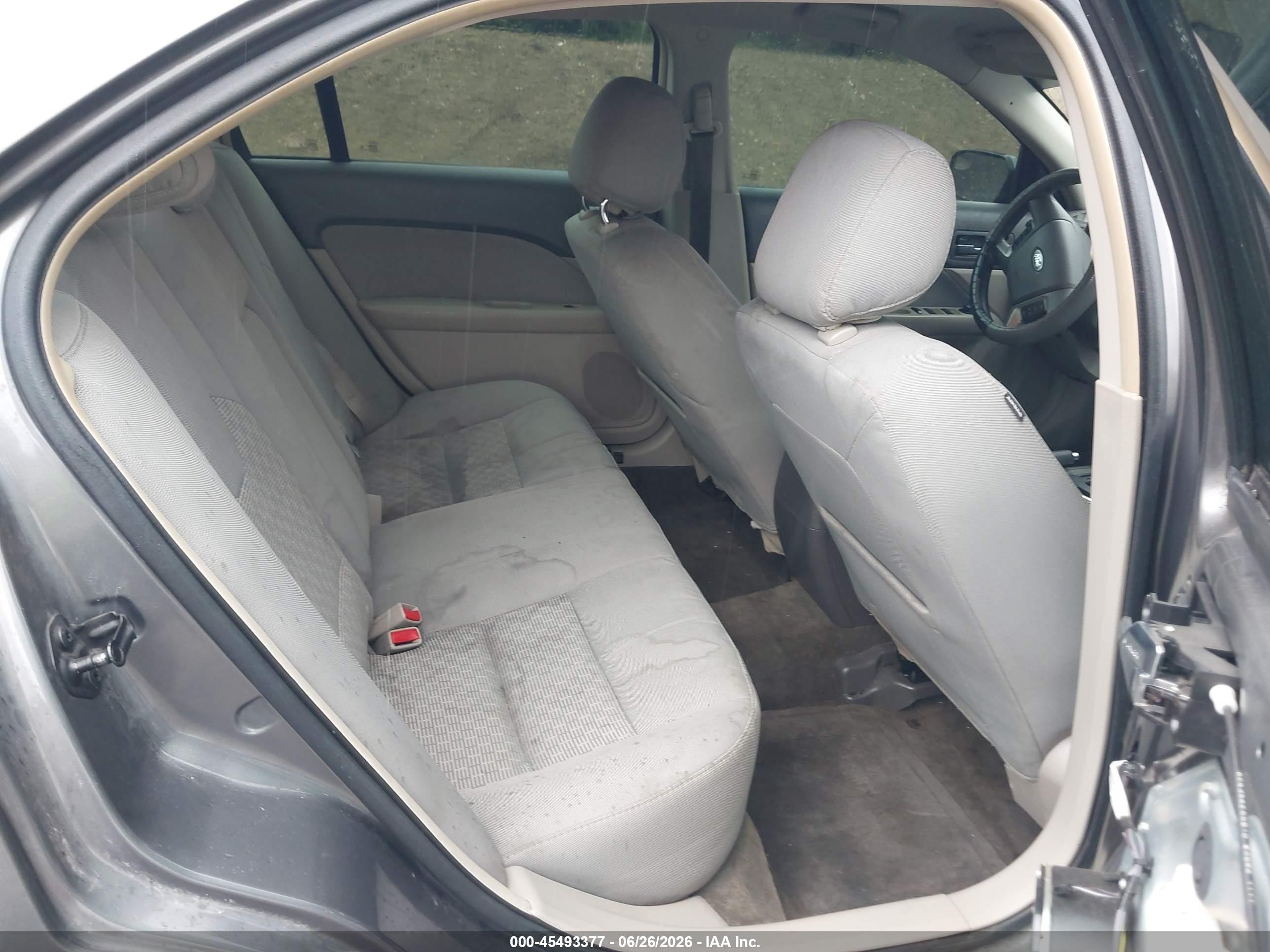 2012 Ford Fusion Se Gray vin: 3FAHP0HA0CR307738