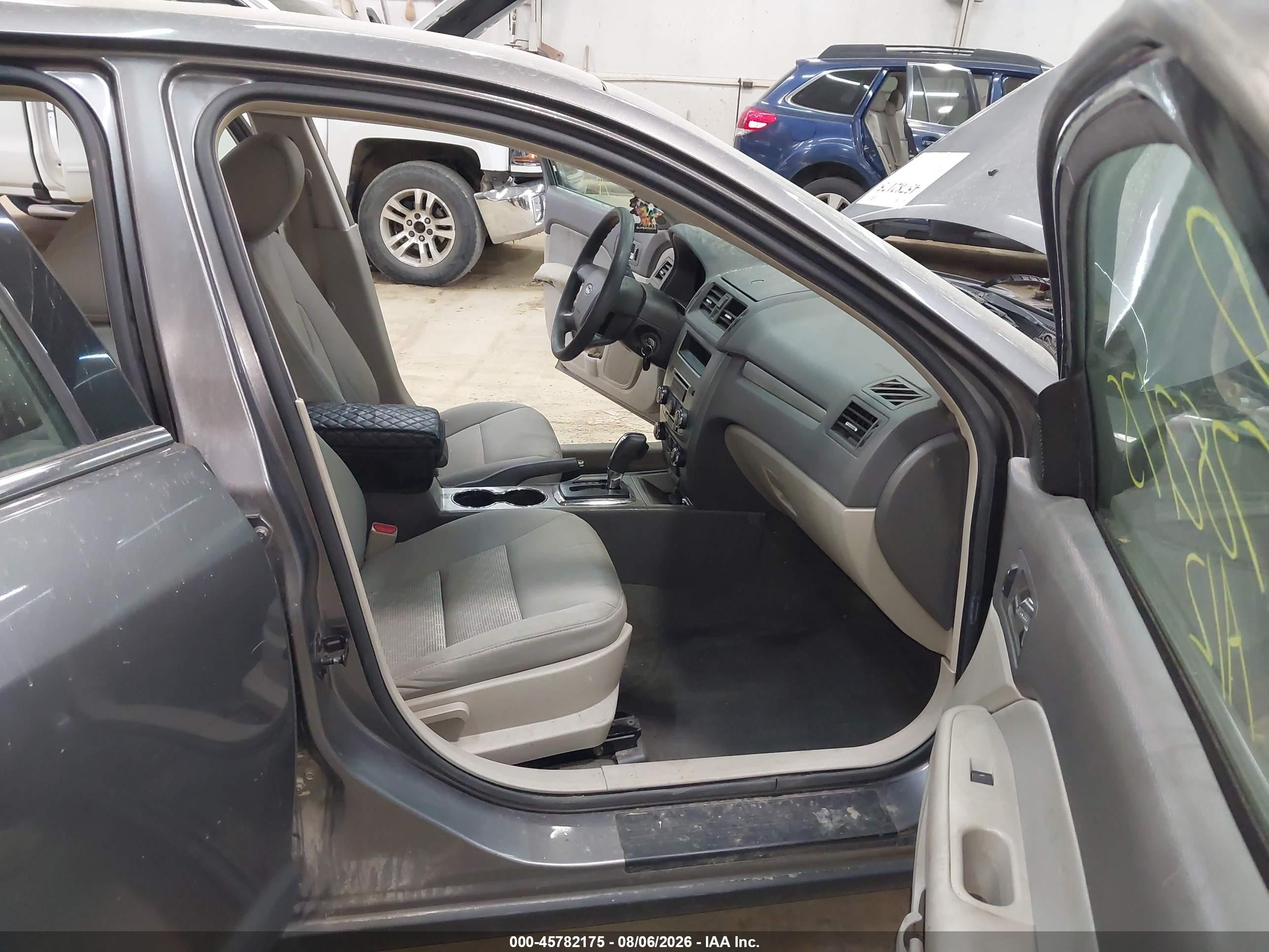 2012 Ford Fusion Se Gray vin: 3FAHP0HA0CR410304