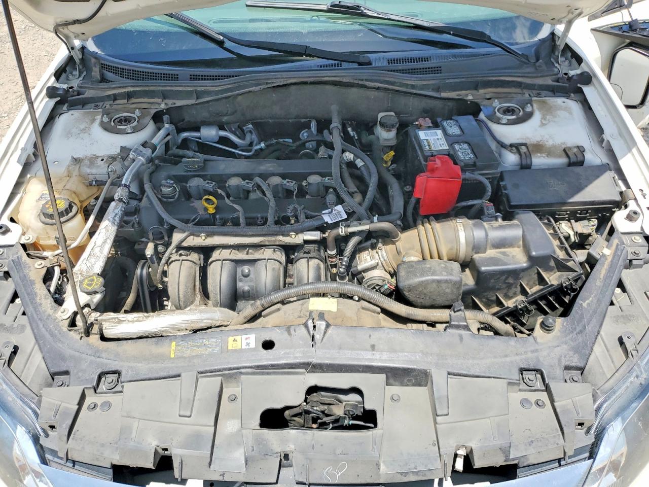 2012 Ford Fusion Se White vin: 3FAHP0HA0CR437955
